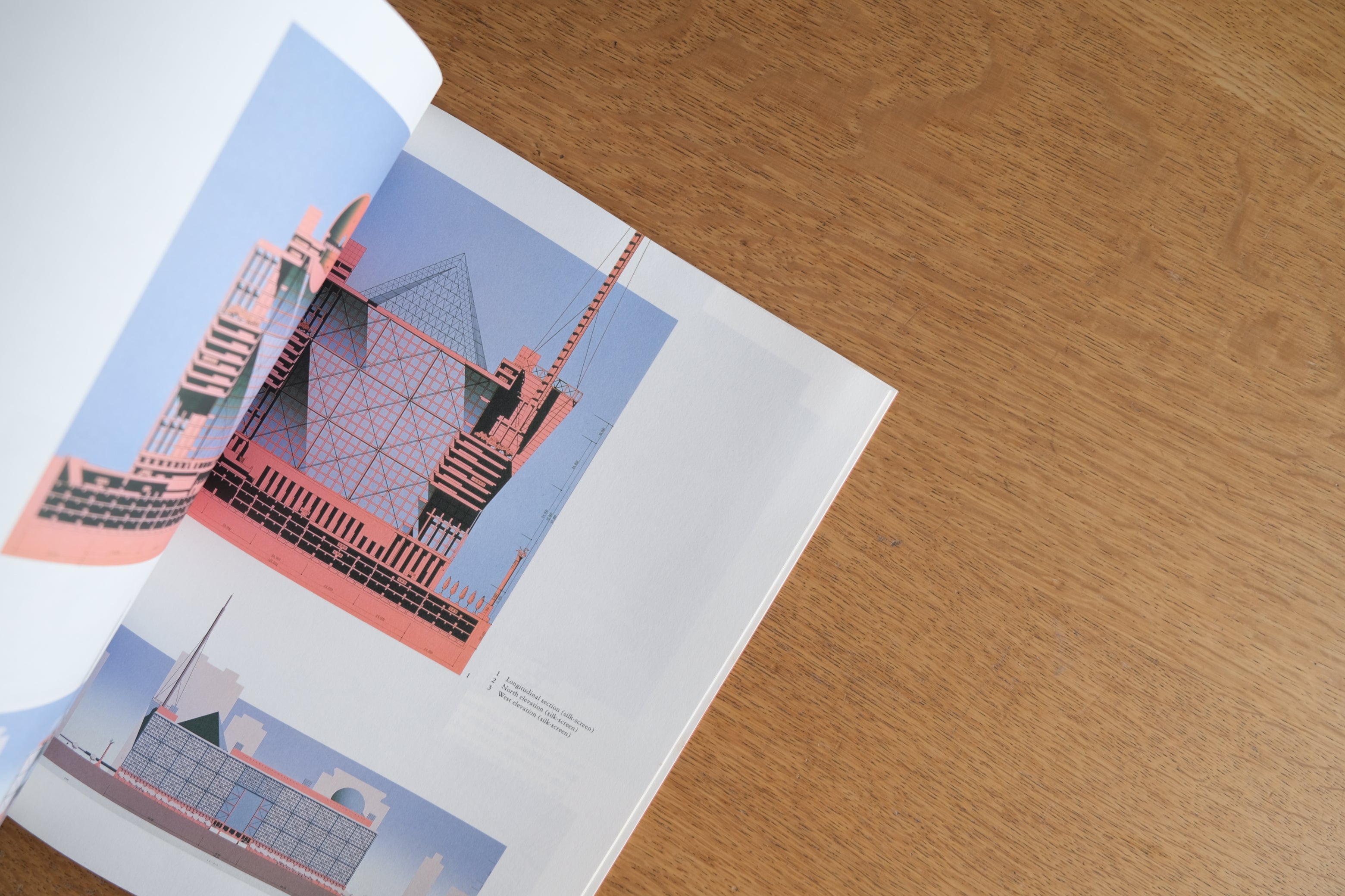 五感で選ぶ古書という考え方──においが記憶を呼び起こす、春の読書体験