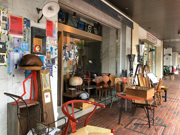 ギャラリー106：福岡市中央区赤坂 けやき通りにひっそりと佇む宝庫