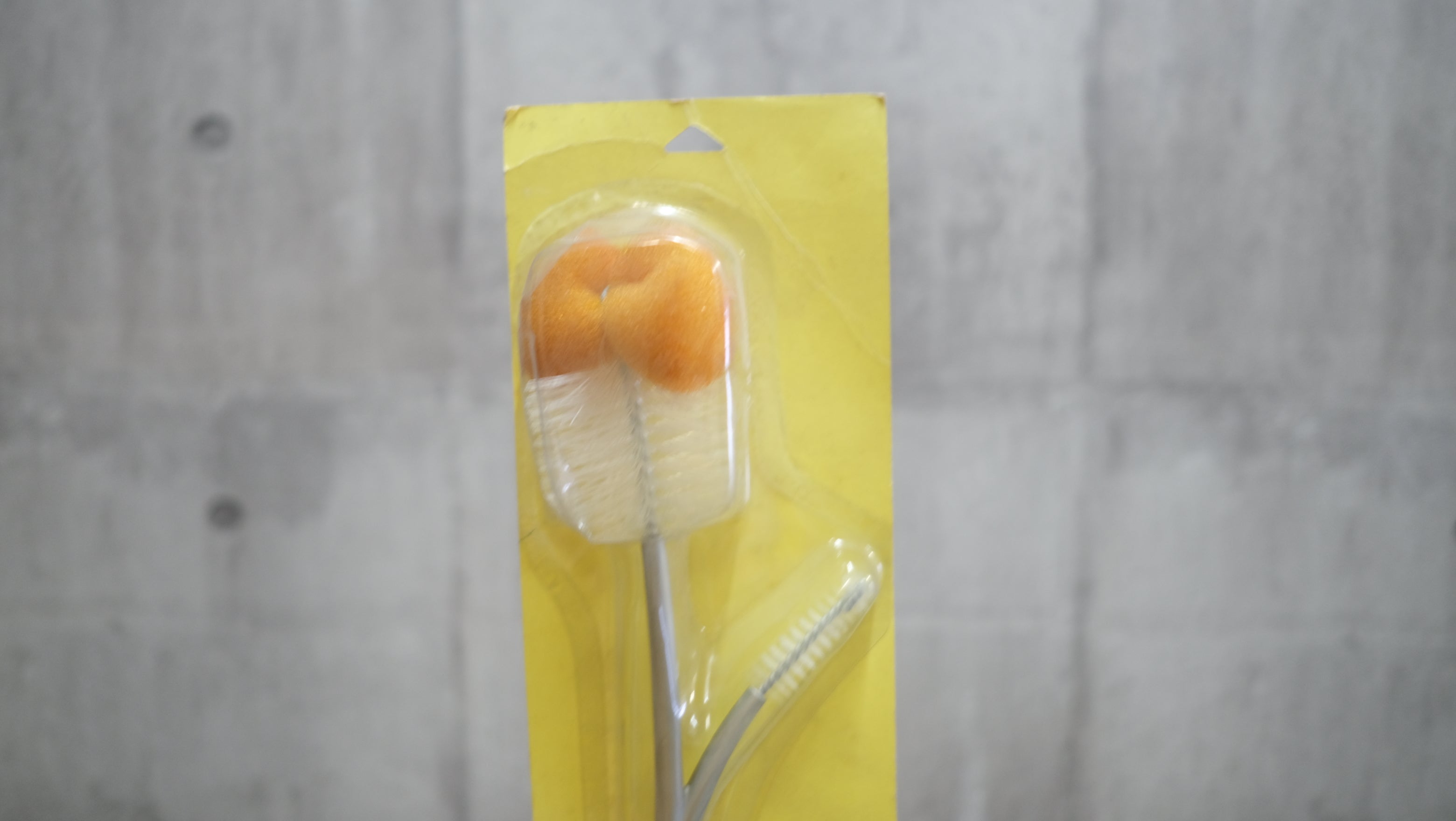 Philippe Starck|花のかたちのボトルブラシ(S+ARCK bottle and nipple brush)