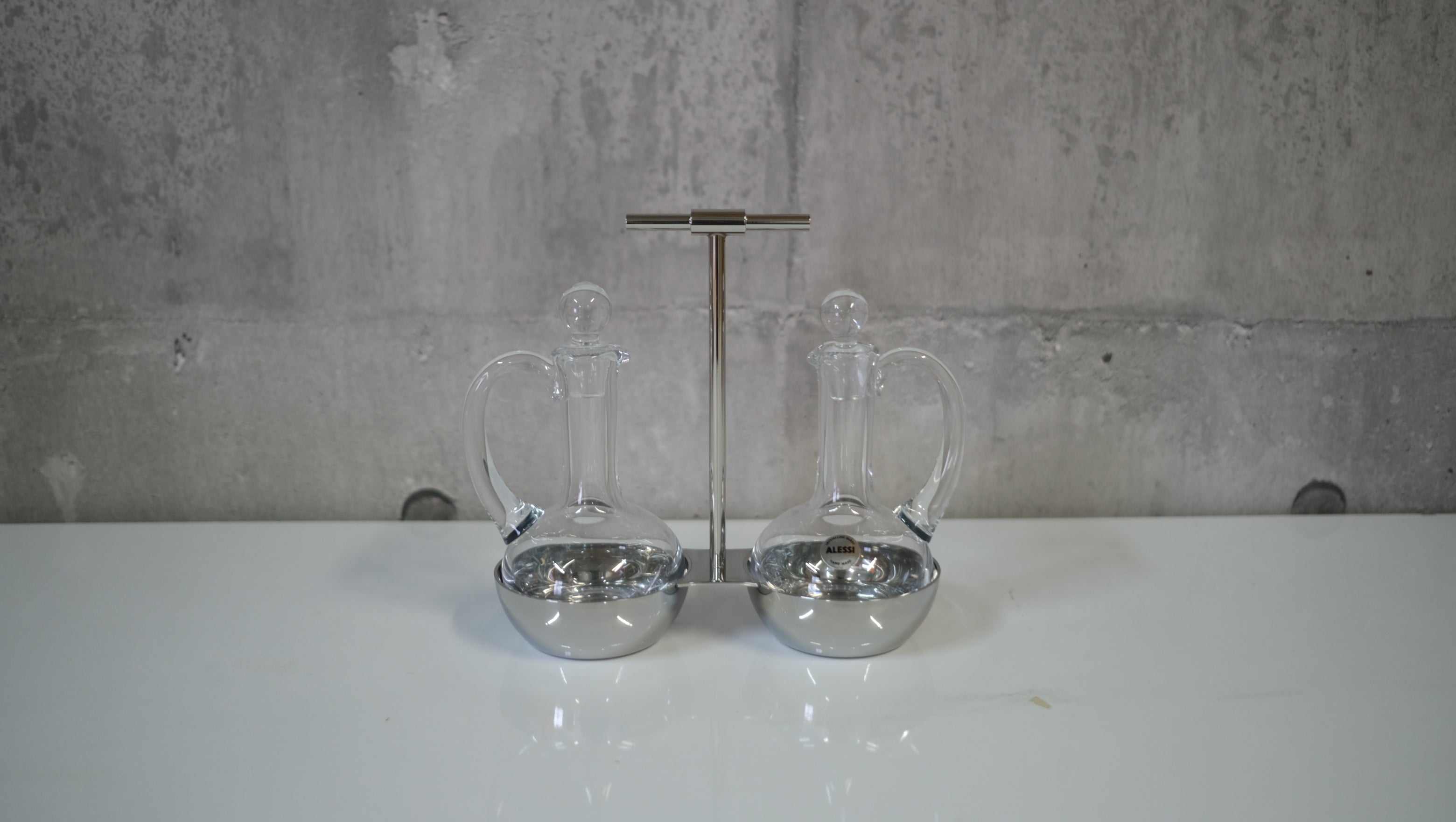 【未使用・箱付き】ALESSI × クリストファー・ドレッサー|オイル&ビネガーボトルセット 90034【廃盤・デッドストック】
