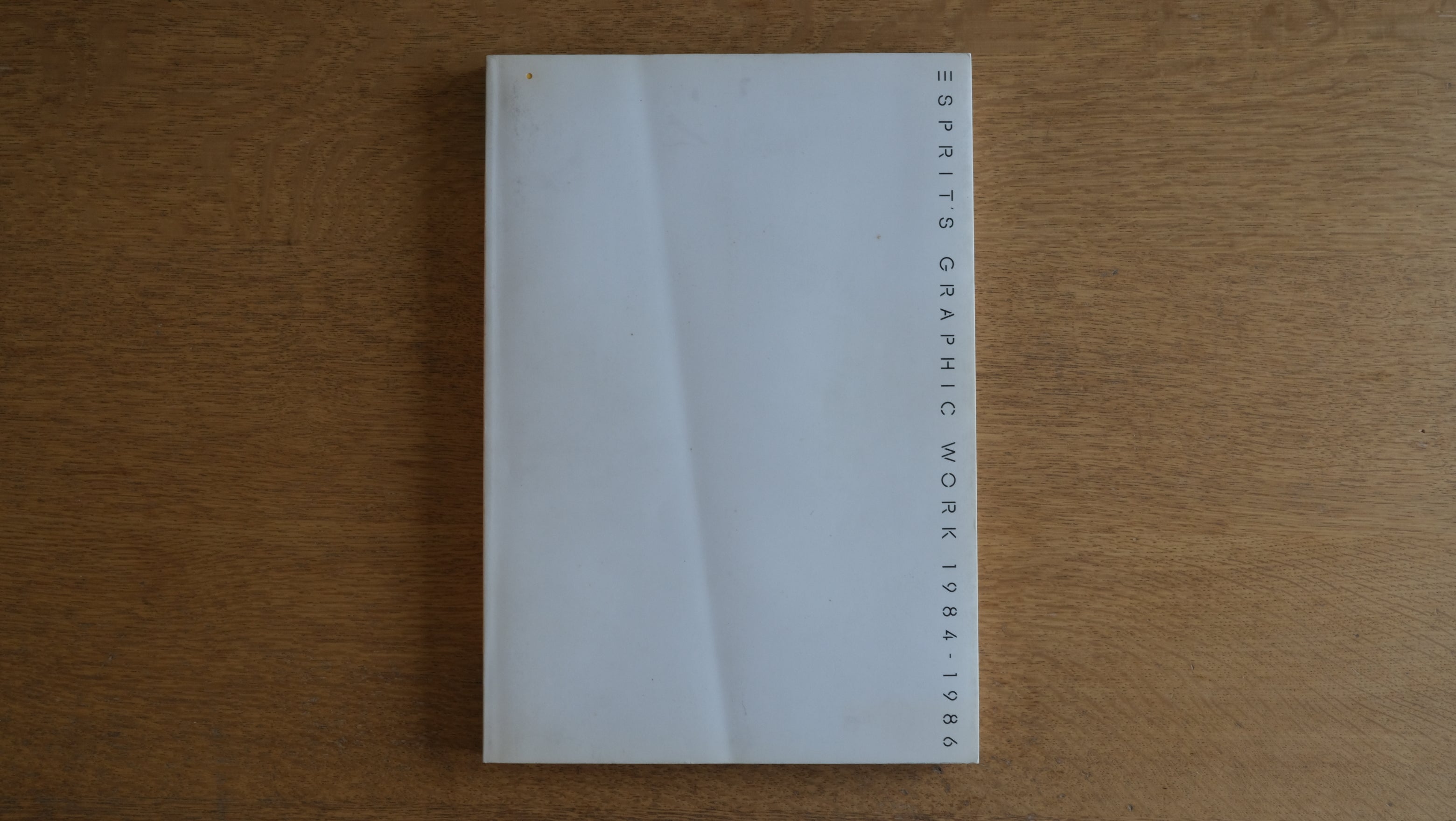 【絶版・希少】ESPRIT'S GRAPHIC WORK 1984–1986 八木保/ファッションブランド「エスプリ」の黄金期グラフィック作品集