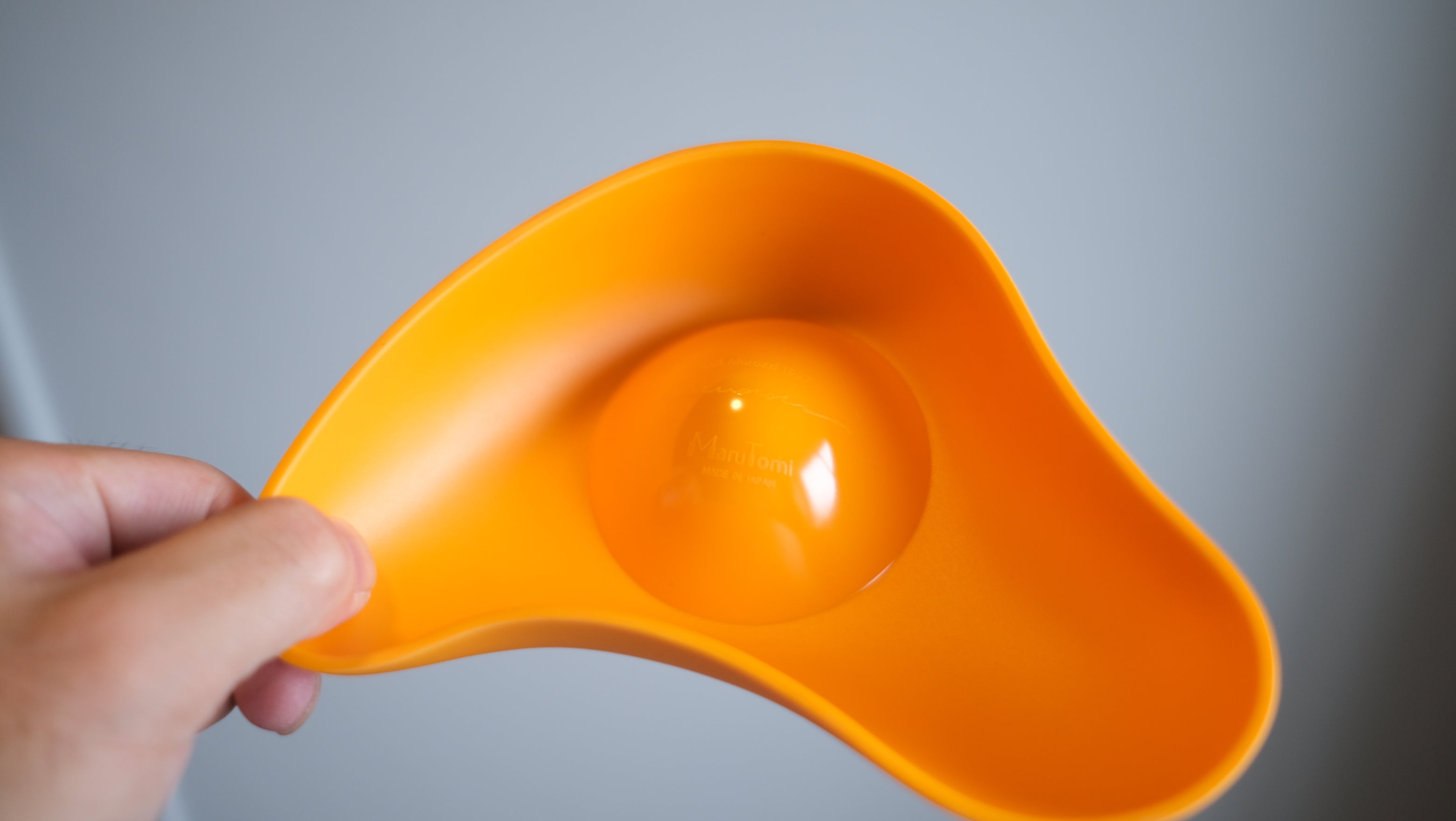 【デットストック】マッシモ・モロッツィ《ELBA》灰皿|丸富漆器|1997年デザイン|Orange Chrome