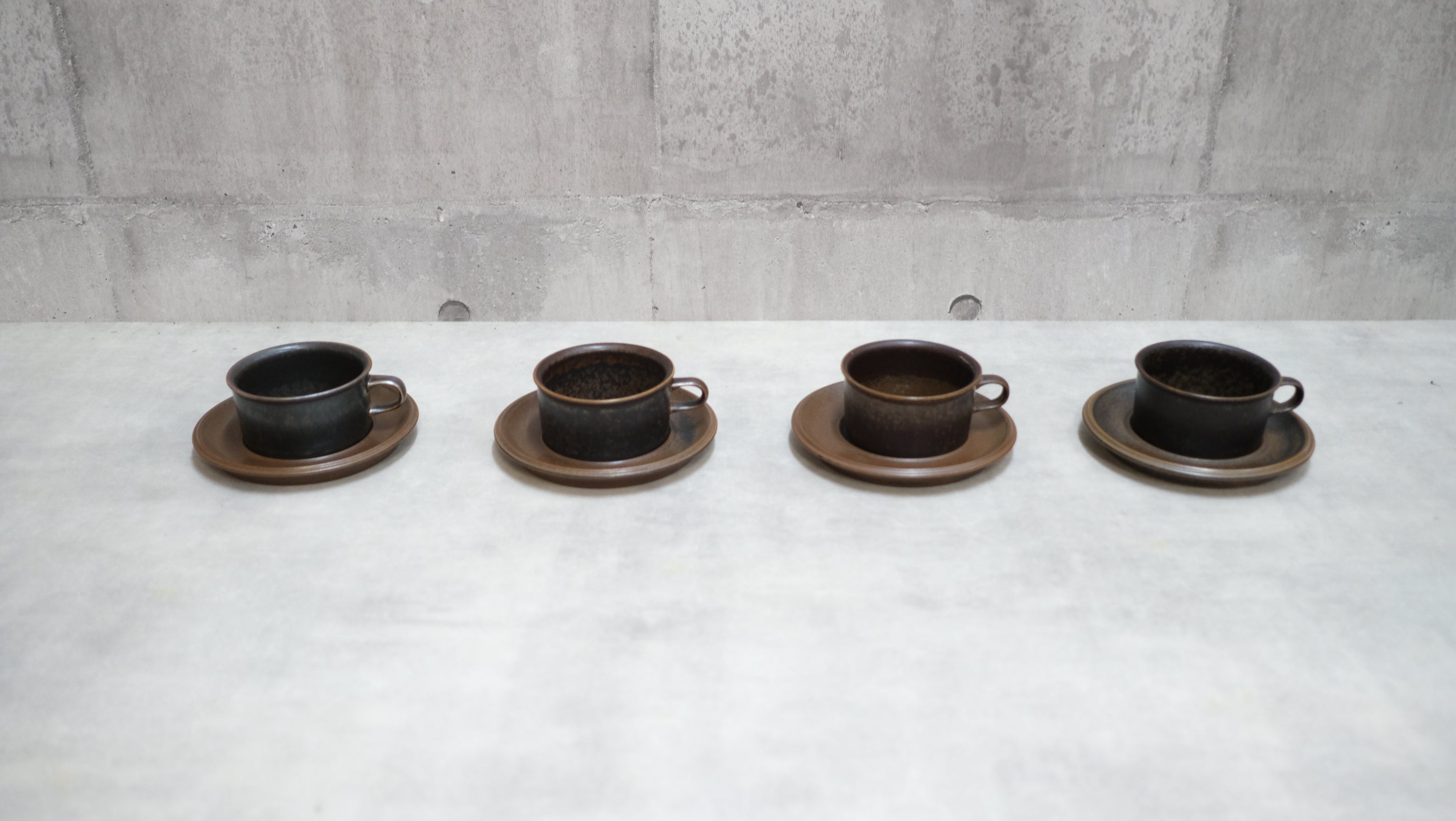 ARABIA アラビア ulla procope ウラ・プロコッペ Ruskaシリーズ ブラウン コーヒーカップ ティーカップ