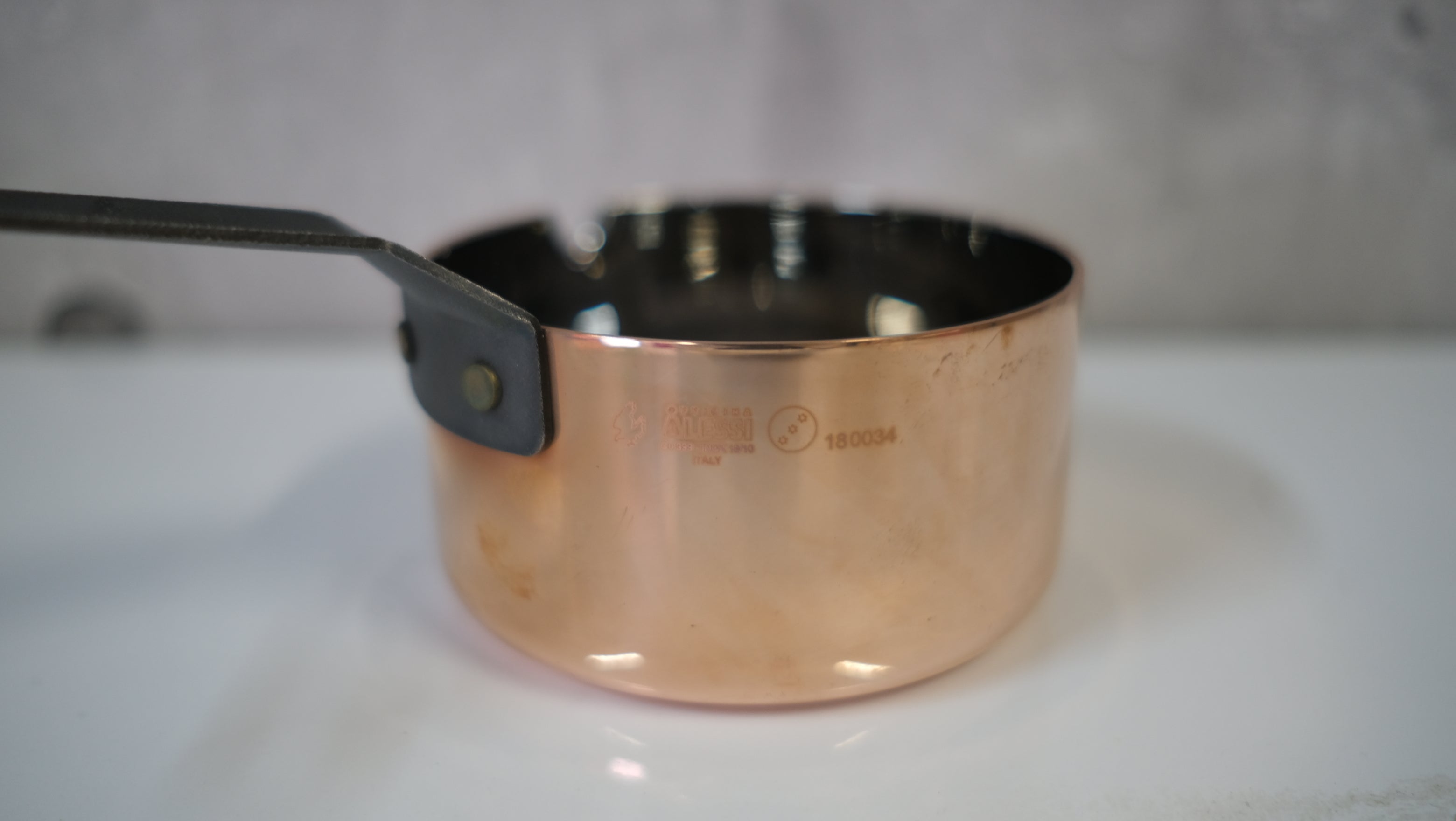 【未使用・箱付き】ALESSI × リチャード・サパー|LA CINTURA DI ORIONE 蓋付きソースパン 90105/10/C