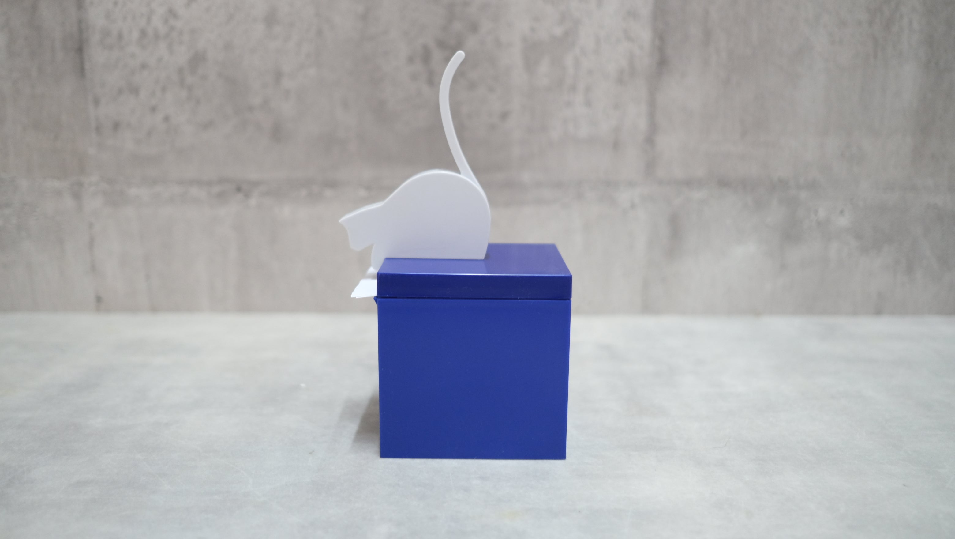 【デッドストック|Helit】猫のしっぽメモディスペンサー