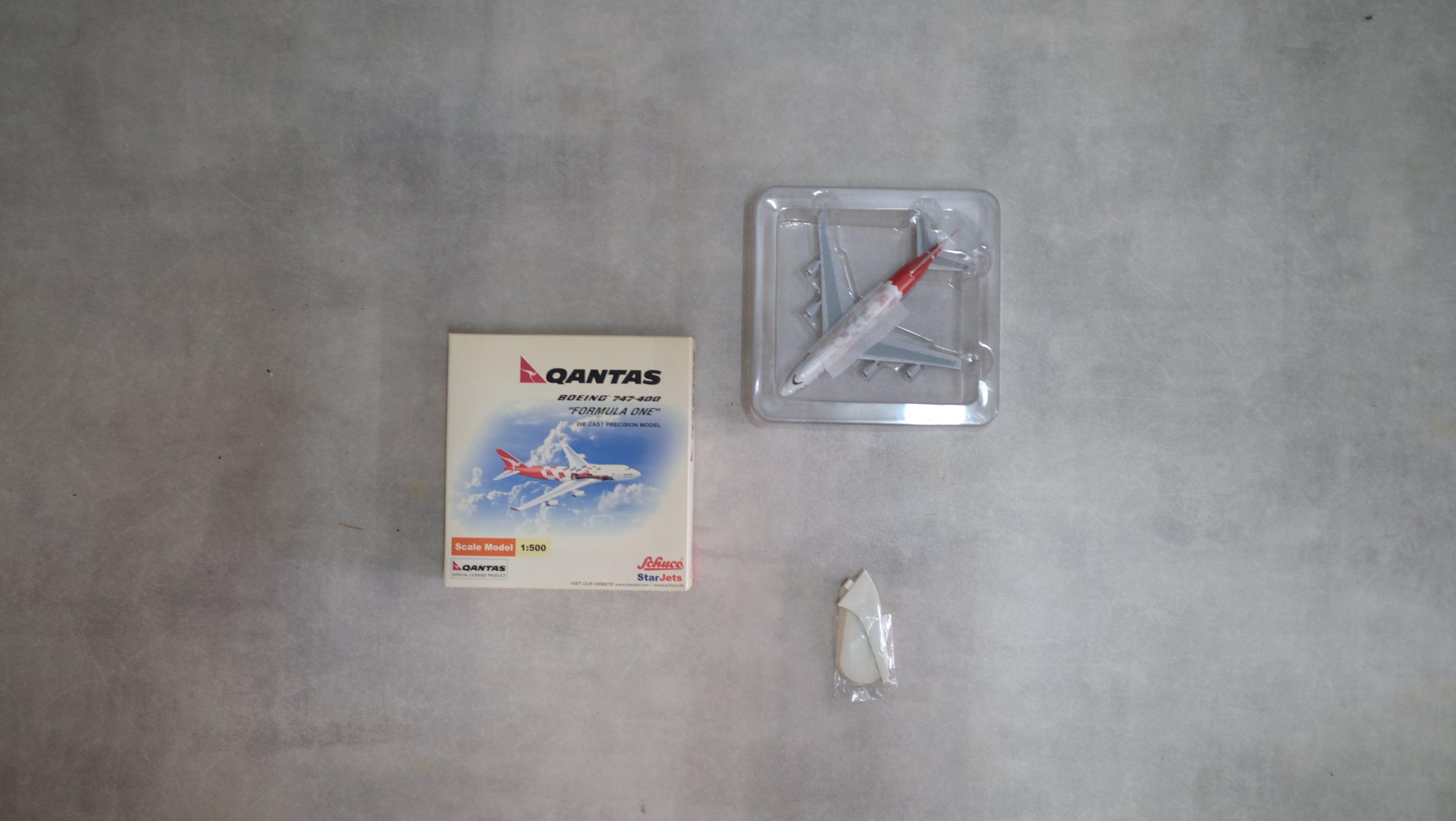 模型飛行機 QANTAS カンタス航空 StarJets BOEING 747-400 FORMULA ONE 1:500