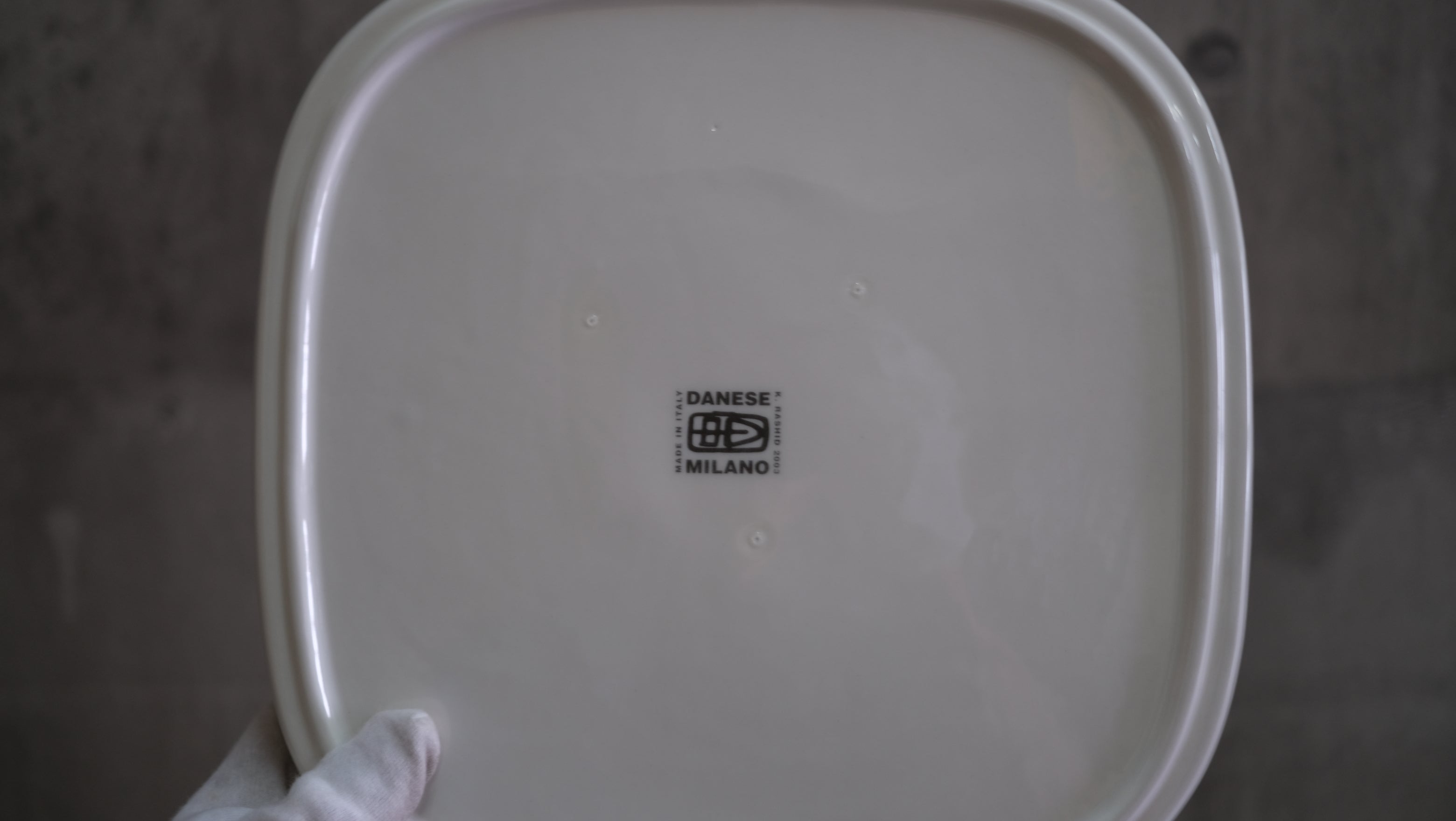 テーブルに、余白という美学を|DANESE ホワイト磁器セット(未使用)