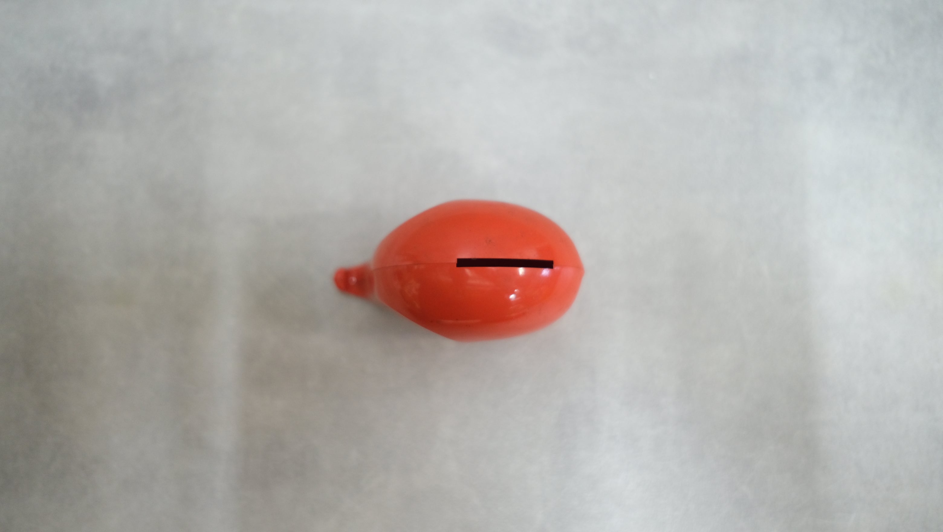 【手のひらに、未来への小さな約束を。】ルイジ・コラーニ Drumbo 象 貯金箱 銀行 ノベルティ 赤色 【オリジナル】