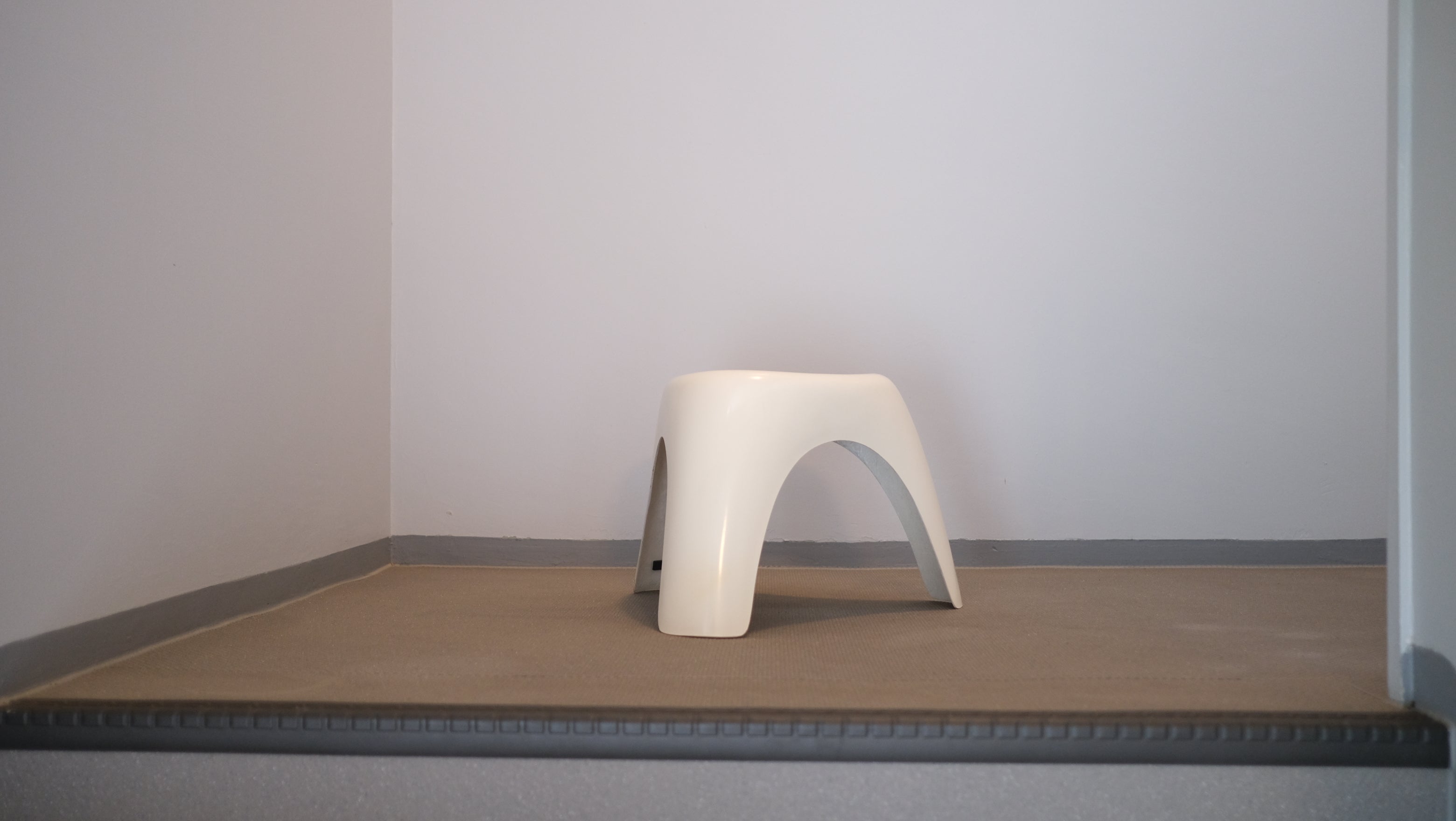 【希少】柳宗理 エレファントスツール Elephant Stool ハビタ Habita Chair Yanagi Sori 白 ホワイト