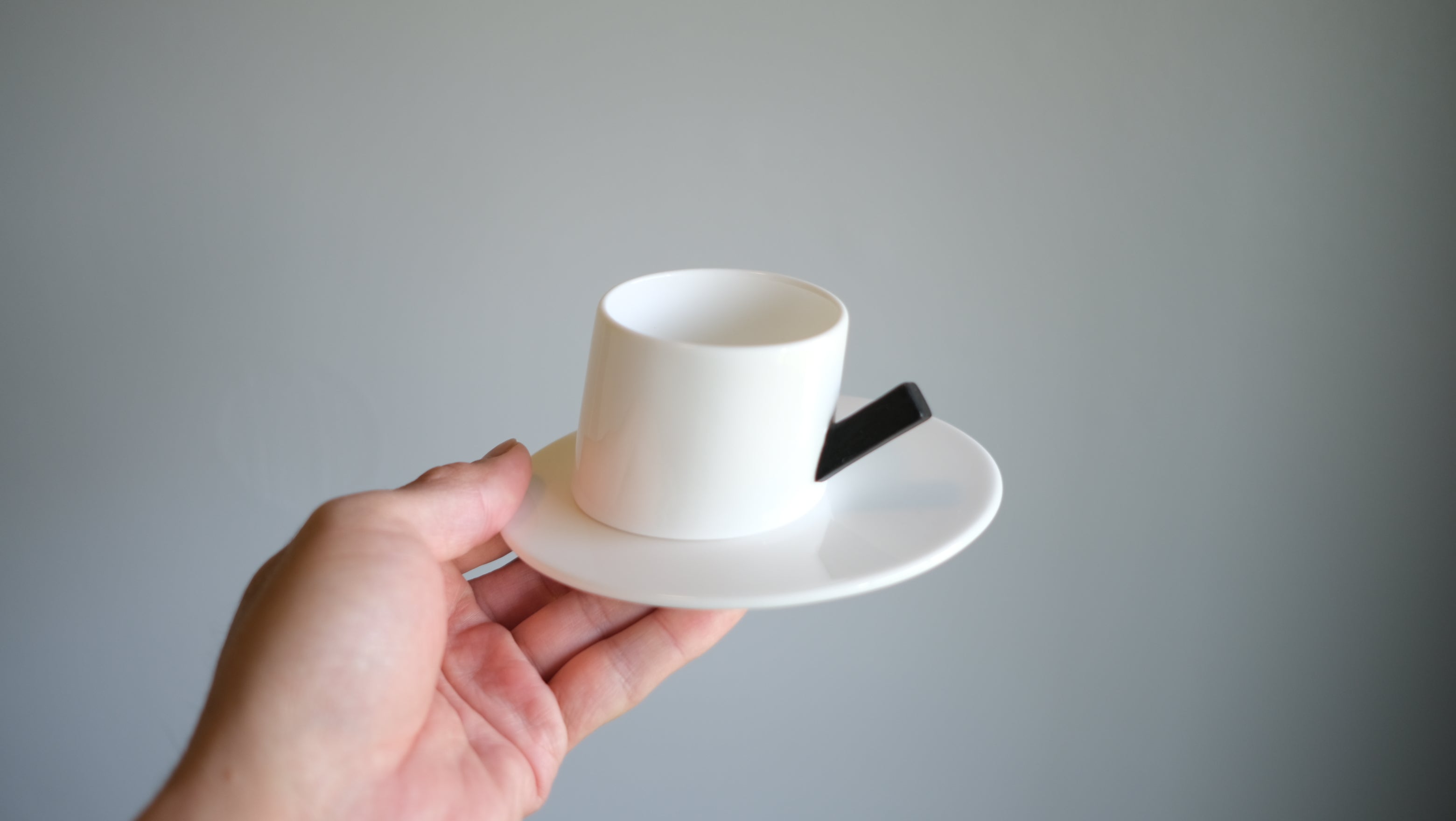 【未使用・デッドストック】ALESSI デントン・コーカー・マーシャル デミタスカップ&ソーサー 2客セット