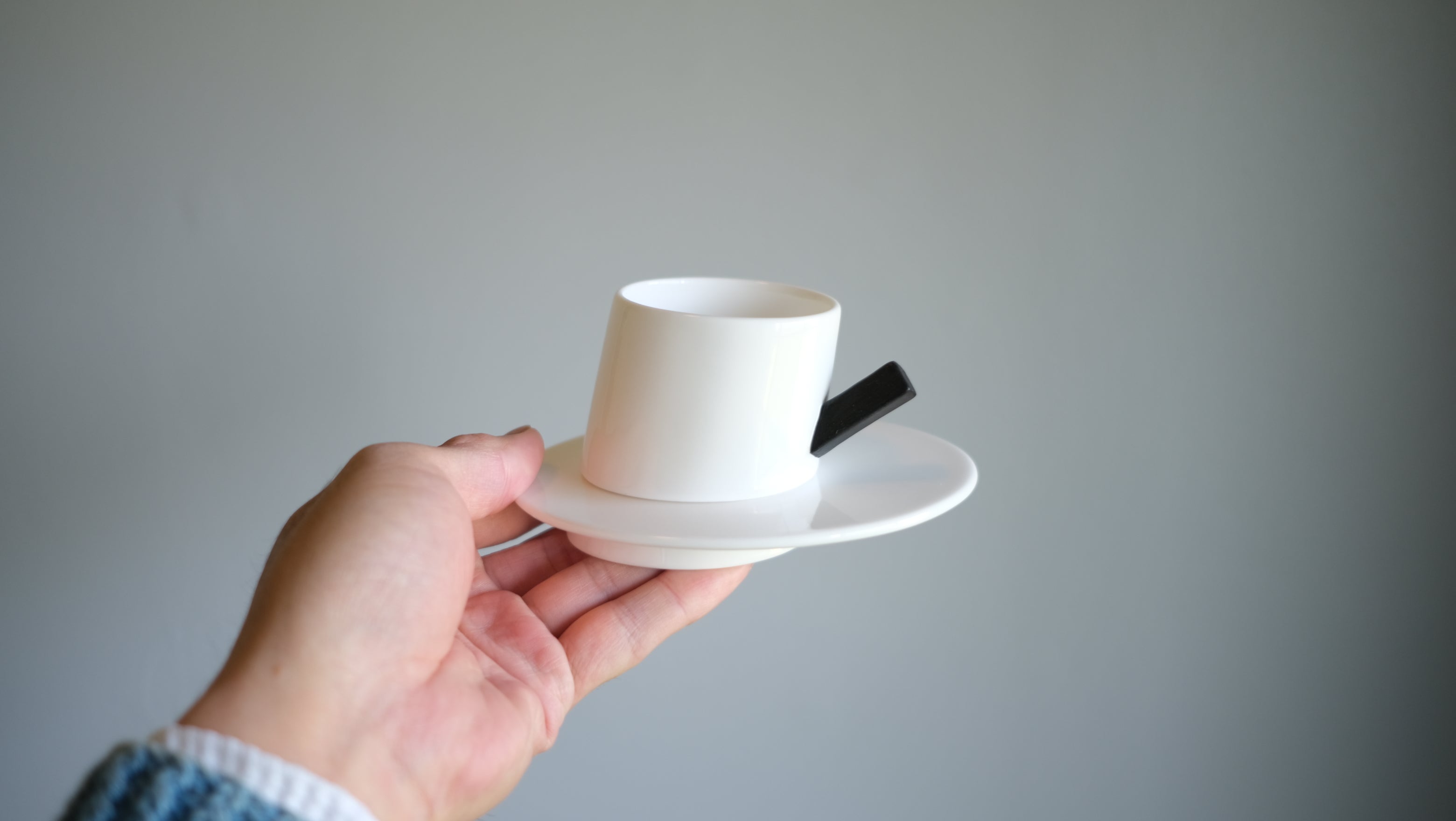 【未使用・デッドストック】ALESSI デントン・コーカー・マーシャル デミタスカップ&ソーサー 2客セット