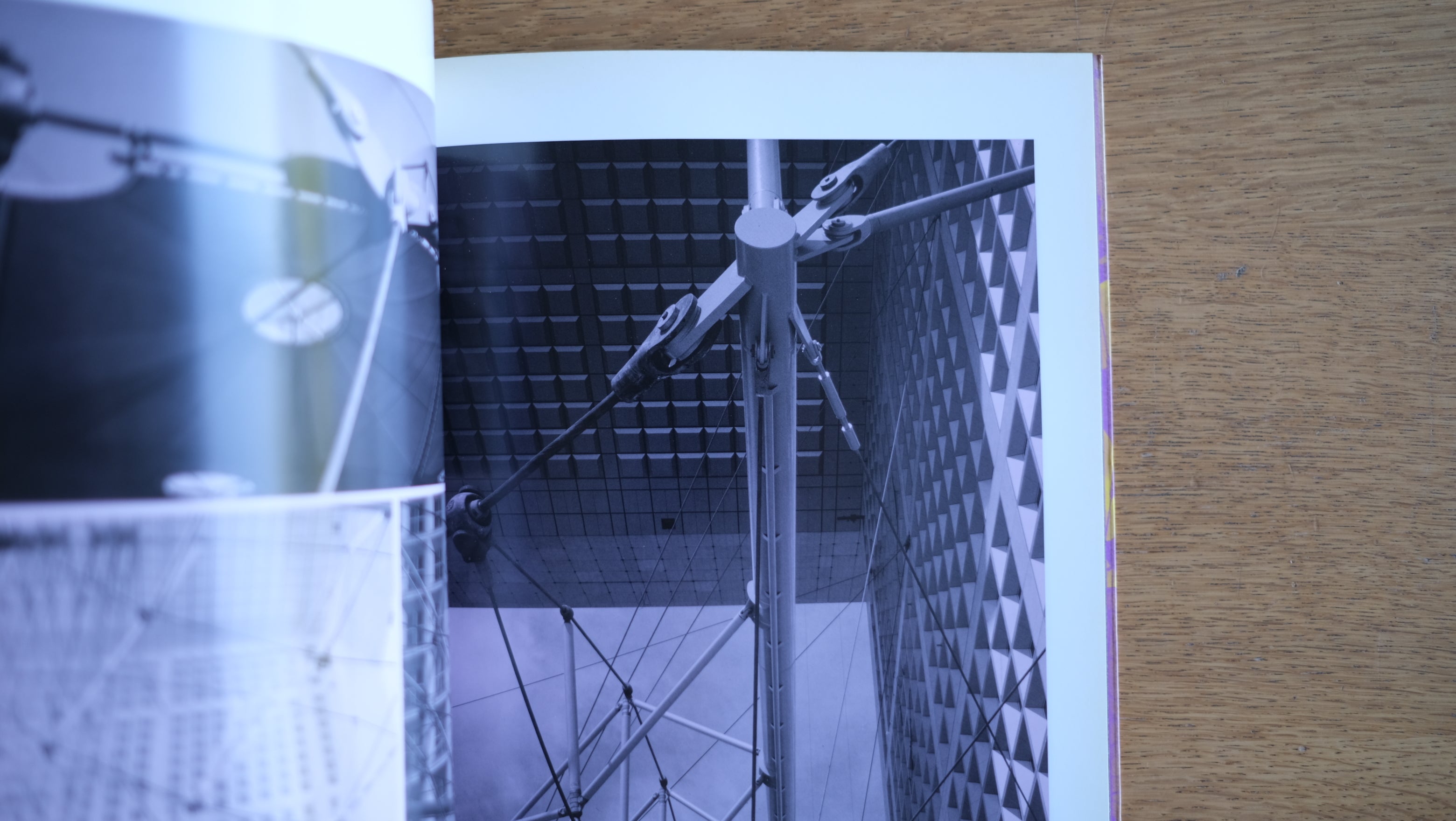 【希少誌】La Grande Arche – Tête Défense, Paris-la-Défense
