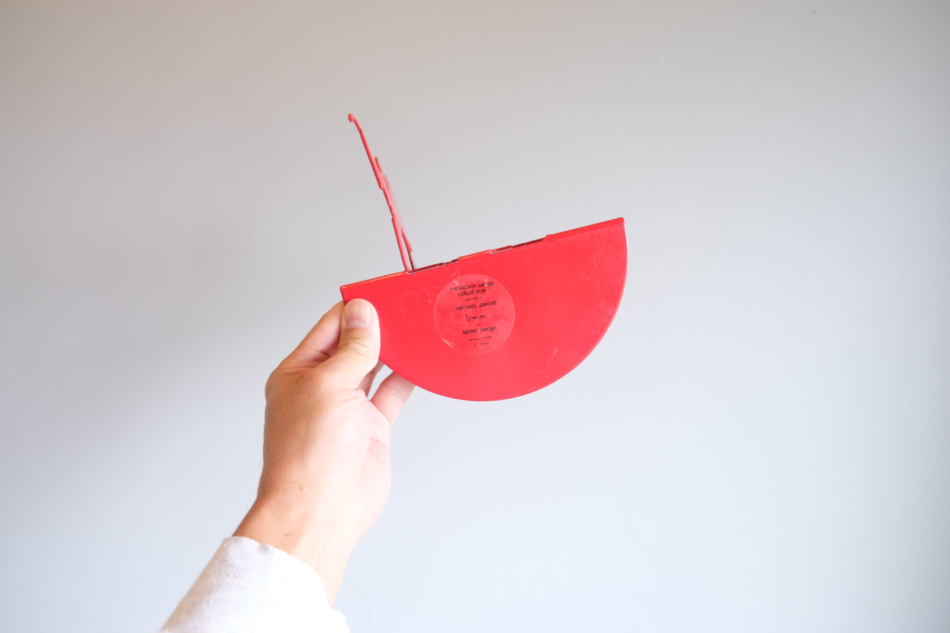 MICKEY MOUSE ブックスタンド(赤)|Michael Graves Design