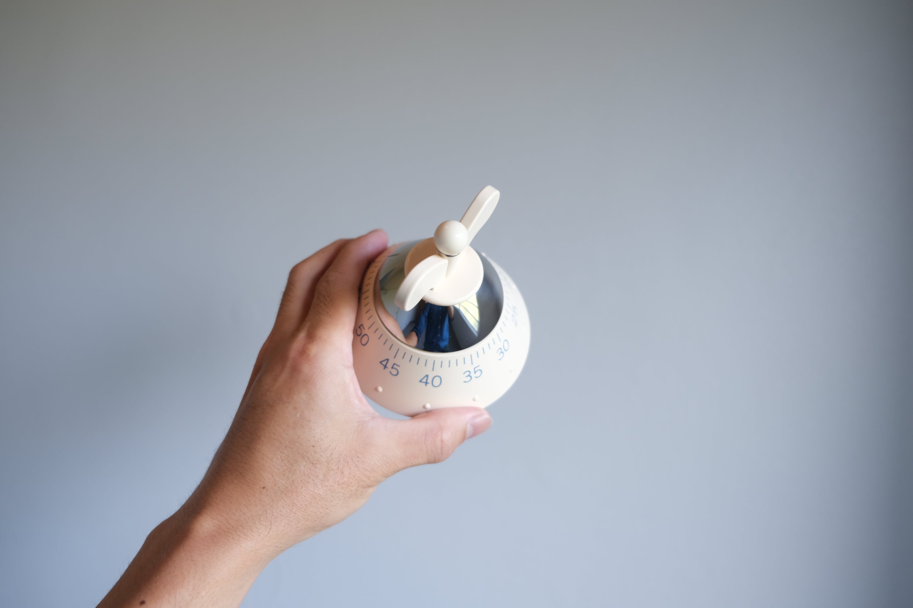 暮らしに響く小さなベル|Michael Graves for Alessi