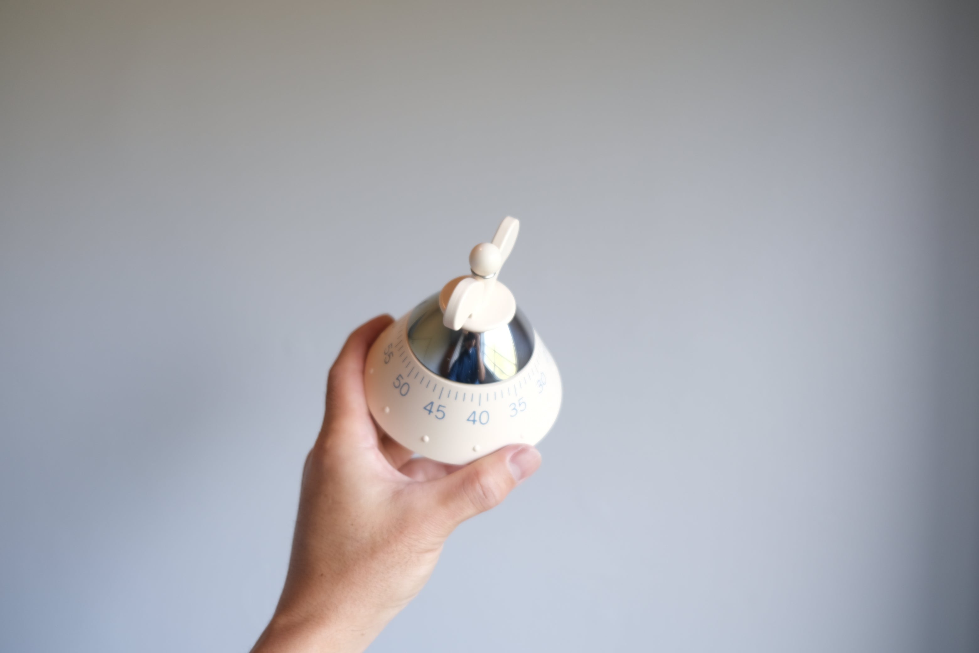 暮らしに響く小さなベル|Michael Graves for Alessi