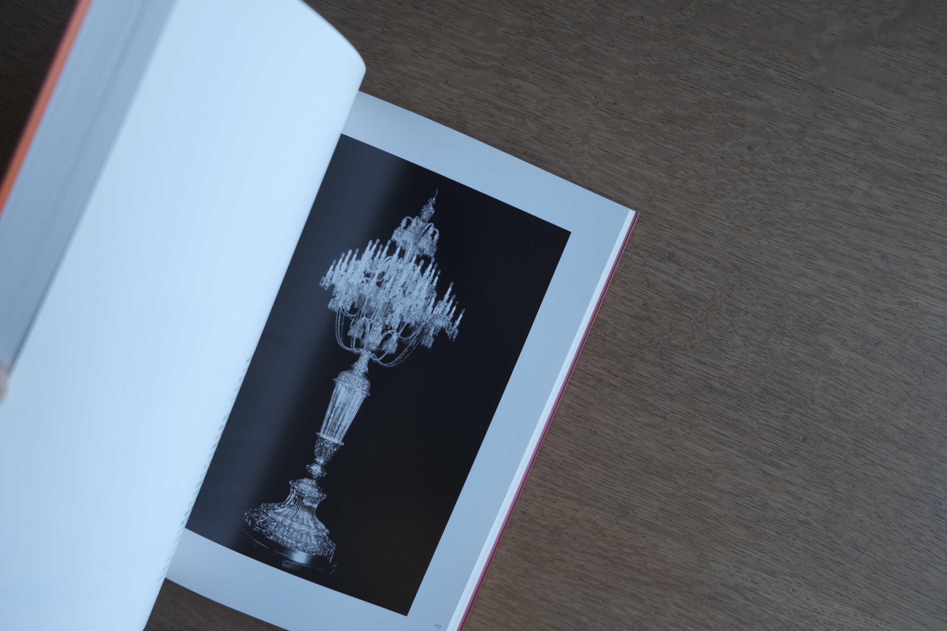 永遠のきらめき バカラ展 図録|BACCARAT|公式展覧会カタログ|ガラス工芸・ブランド史