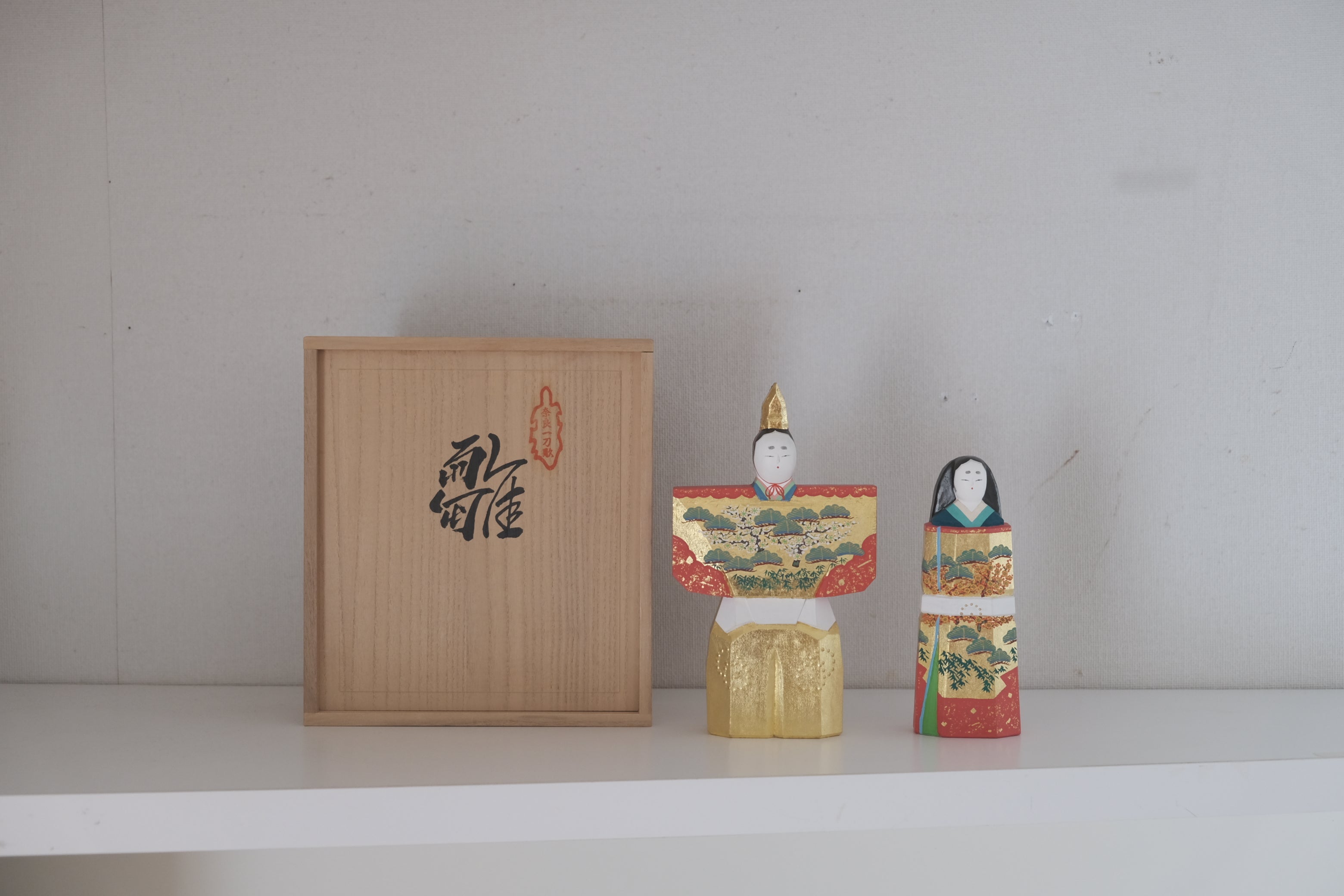 一刀彫 立雛(6号)大矢由造 作|誠美堂・大人のための雛人形