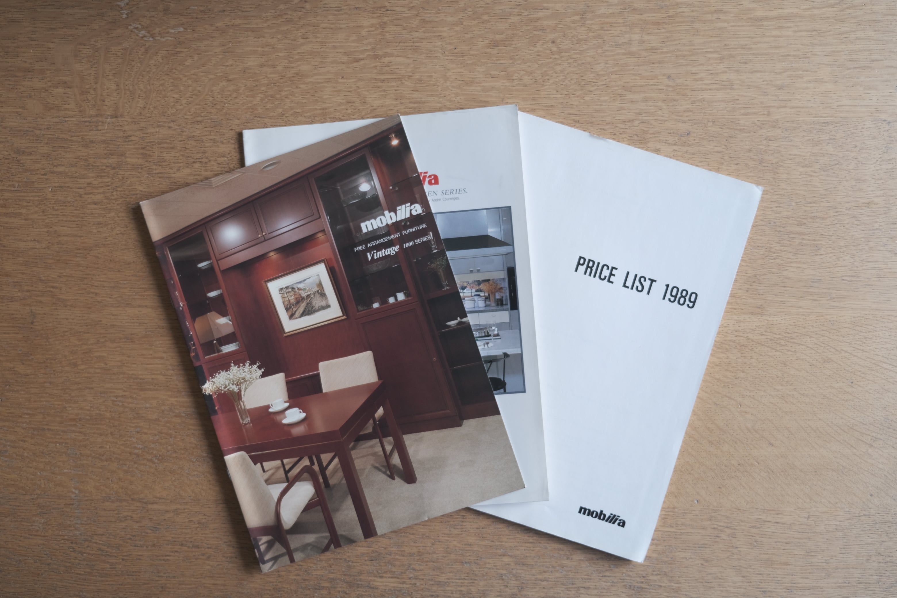 mobilia 1988 世界の家具・一級品ガイドブック 第2版|de Sede/マンジェロッティ掲載 プライスリスト付