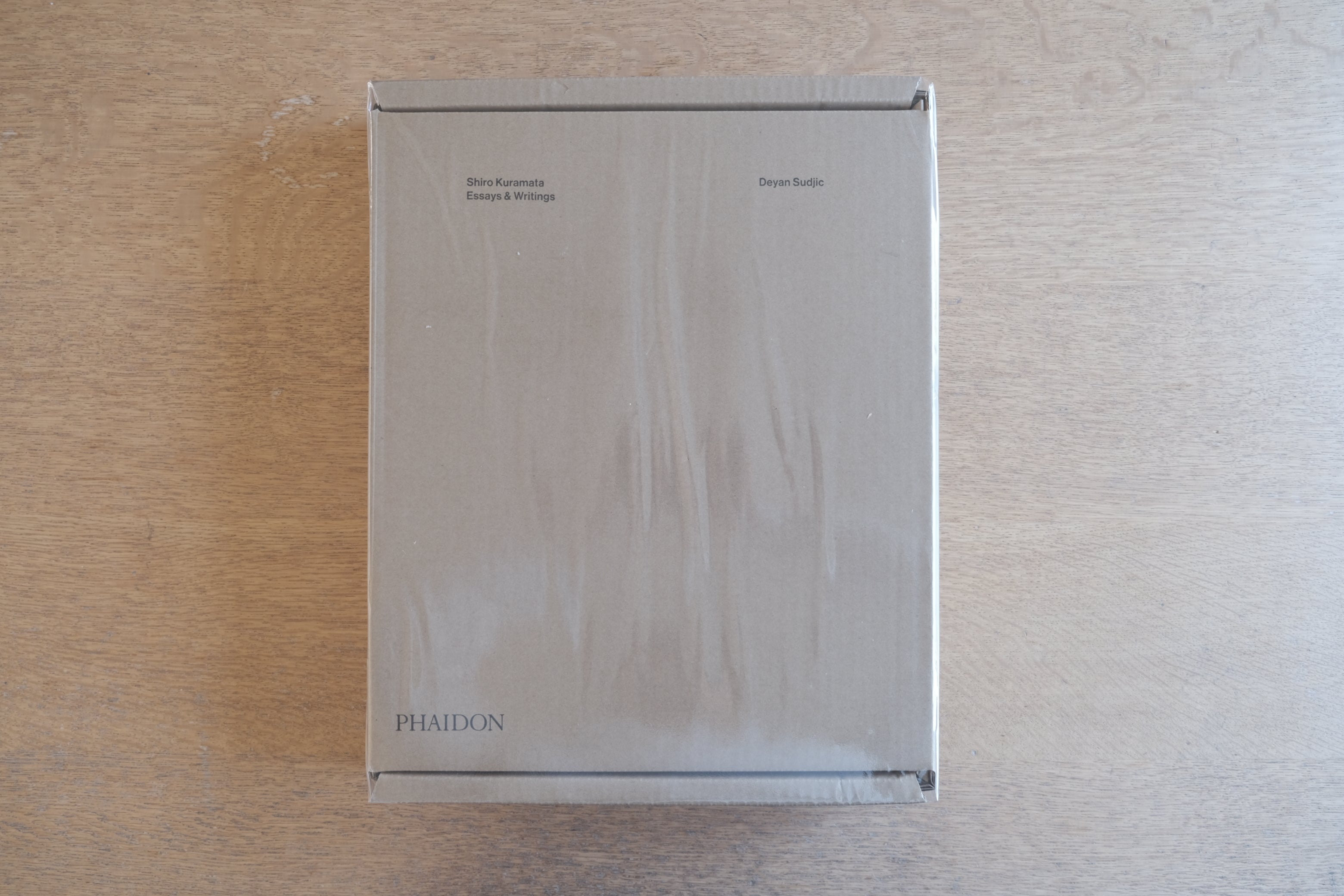 SHIRO KURAMATA by Shiro Kuramata|倉俣史朗 作品集|PHAIDON刊 2025年版|アクリルケース付 2冊組