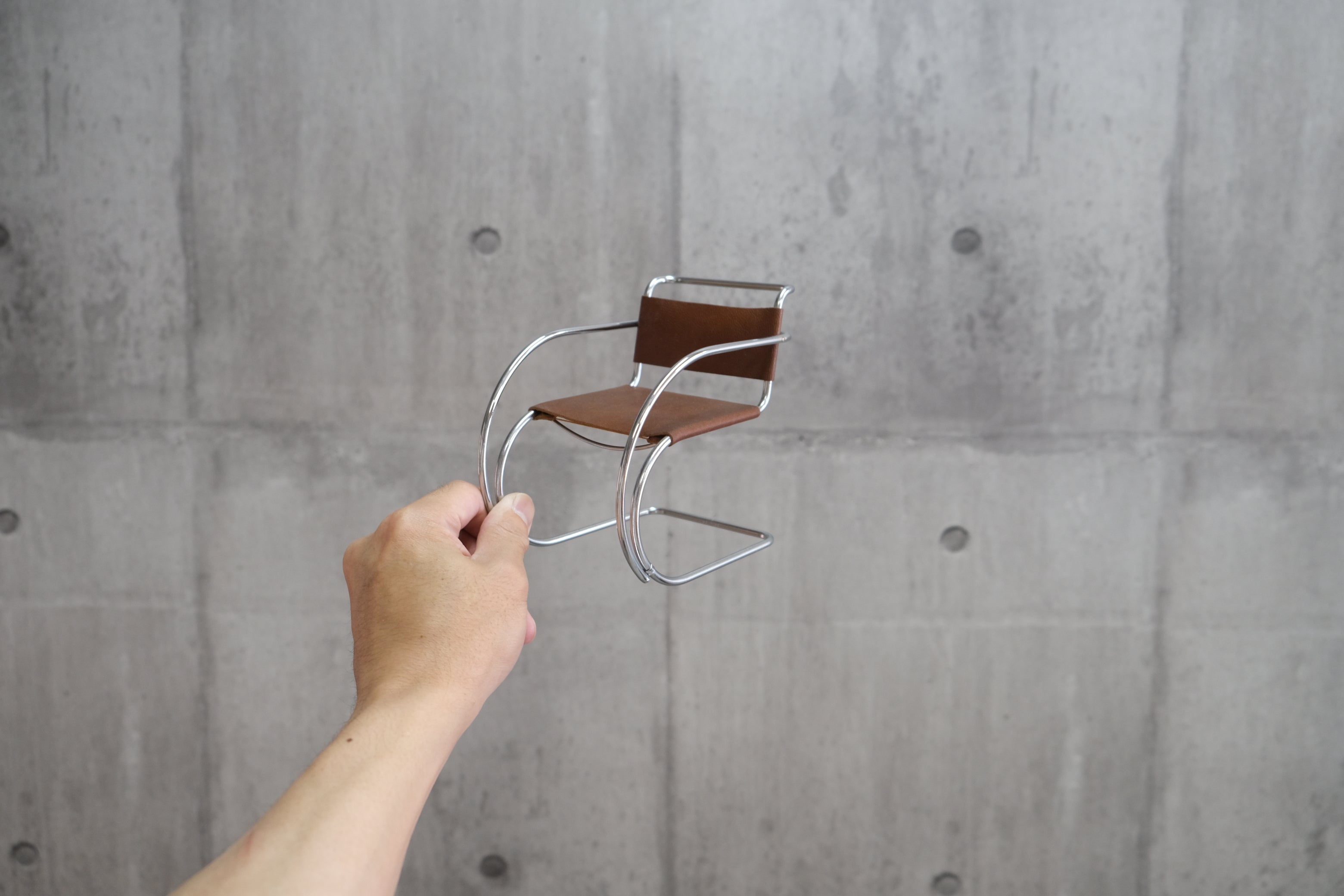 MR 20 ミニチュアチェア|Mies van der Rohe × Vitra Design Museum
