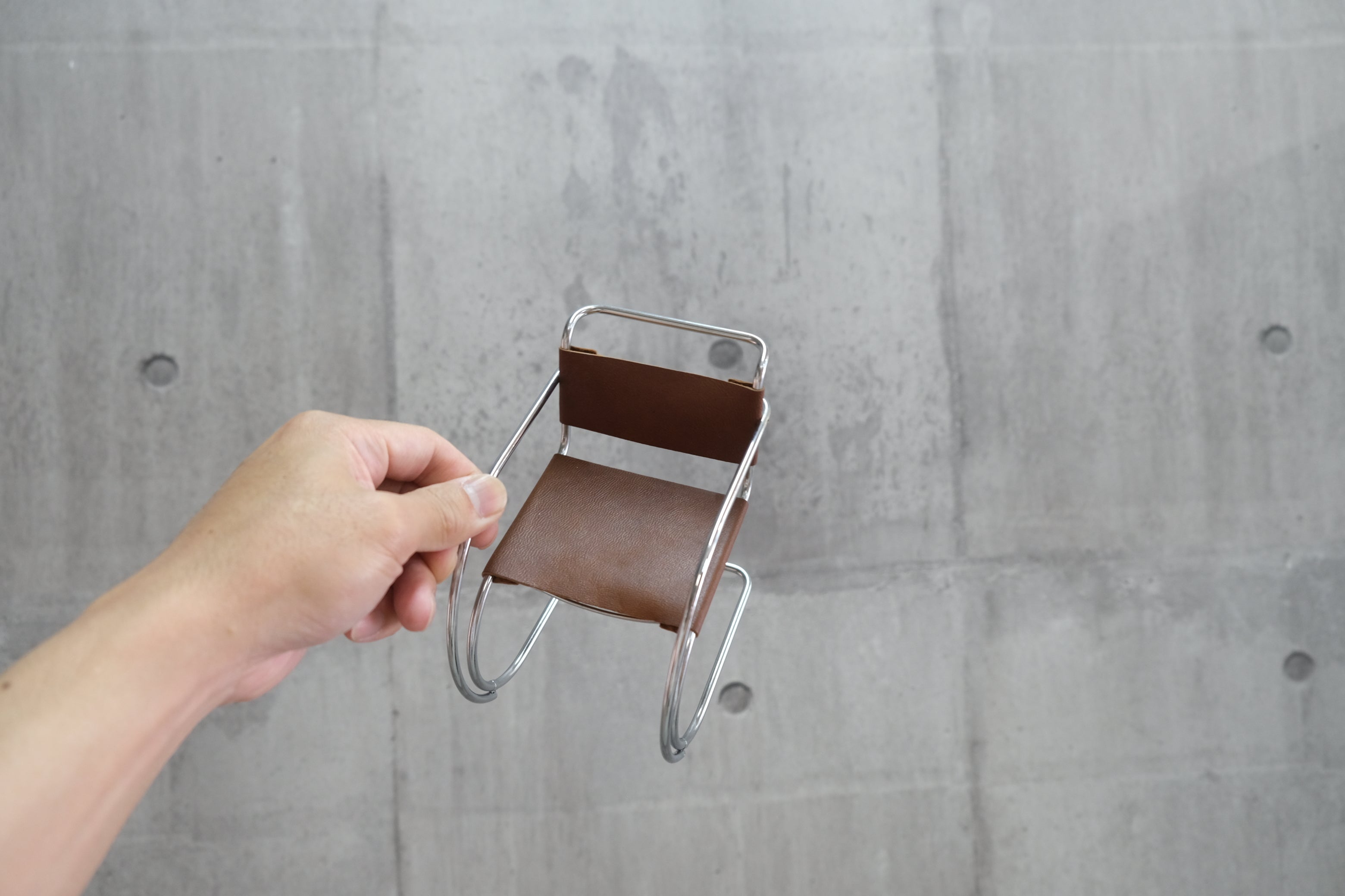 MR 20 ミニチュアチェア|Mies van der Rohe × Vitra Design Museum