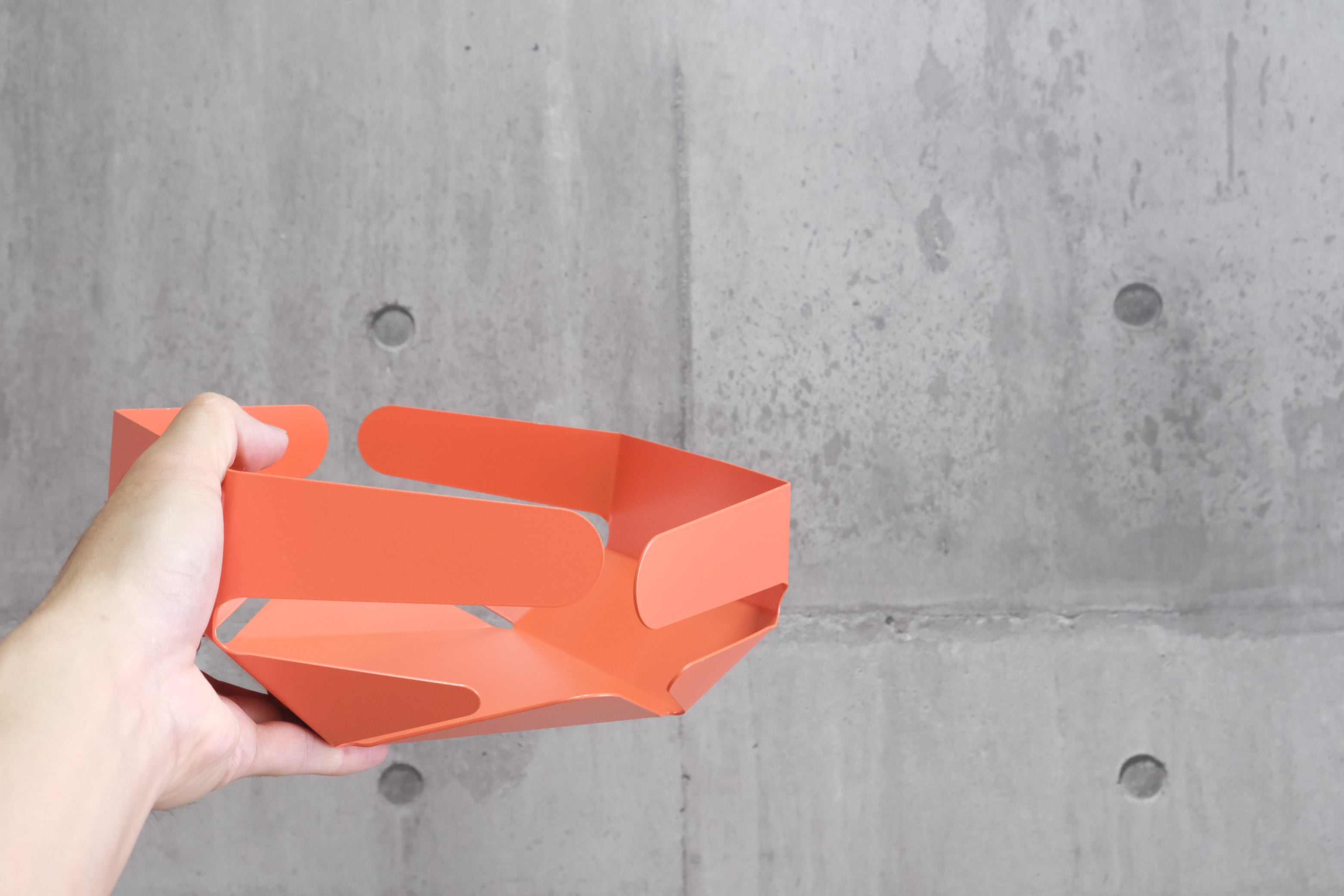 アレッシィ ALESSI GIA16 フルーツボウル Trash Bin オレンジ色 Giulio Iacchetti fruit bowl