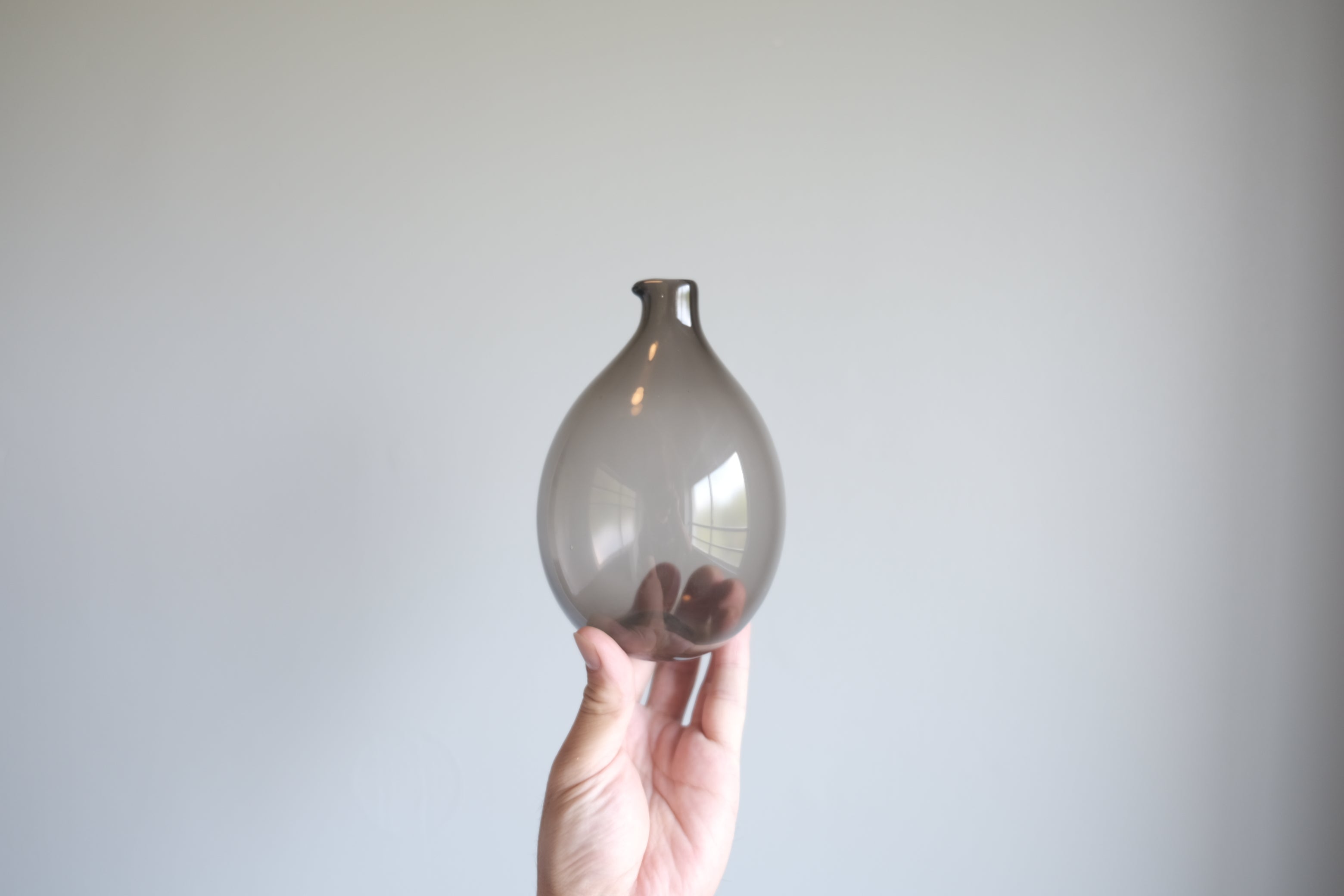 Timo Sarpaneva(ティモ・サルパネヴァ)《i-401》Bird Bottle|イッタラ 薄紫のヴィンテージフラワーベース