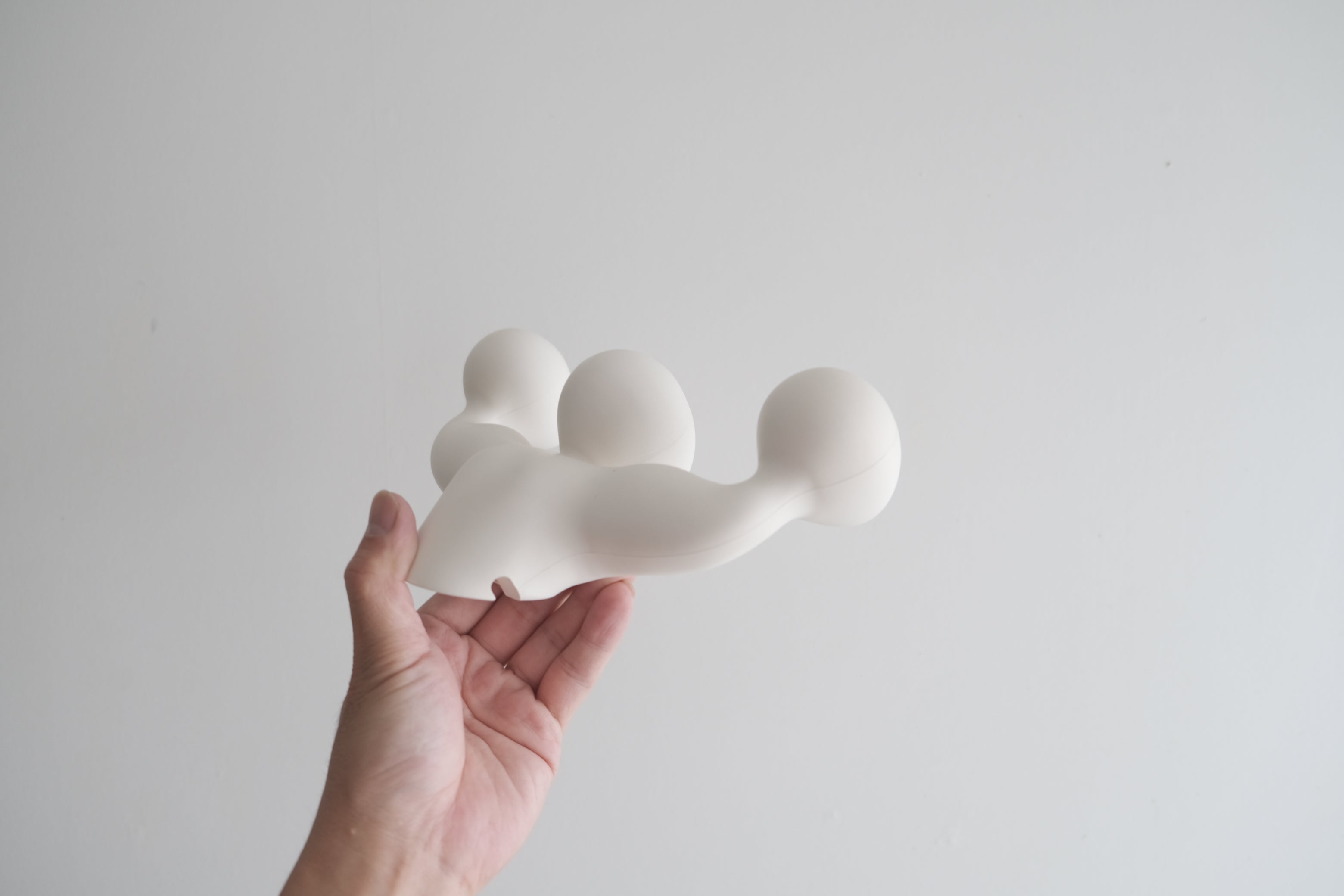 【未使用品】Alessi「F.F.F.」ウォールフック(ホワイト)/クラフトボックス・取付具付属