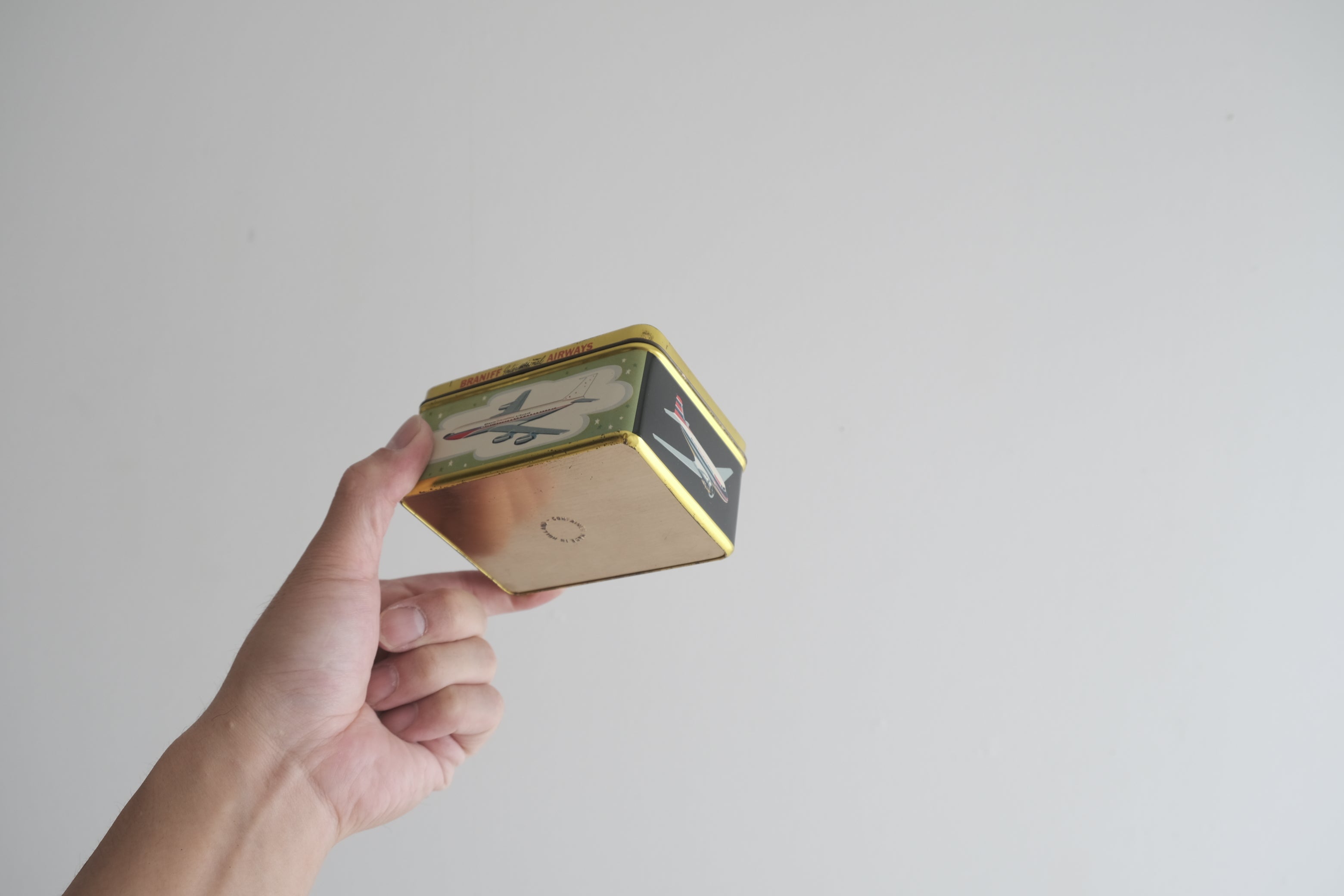 Braniff Airways ファーストクラス チョコレート缶|ヴィンテージ未使用品 Tin Box