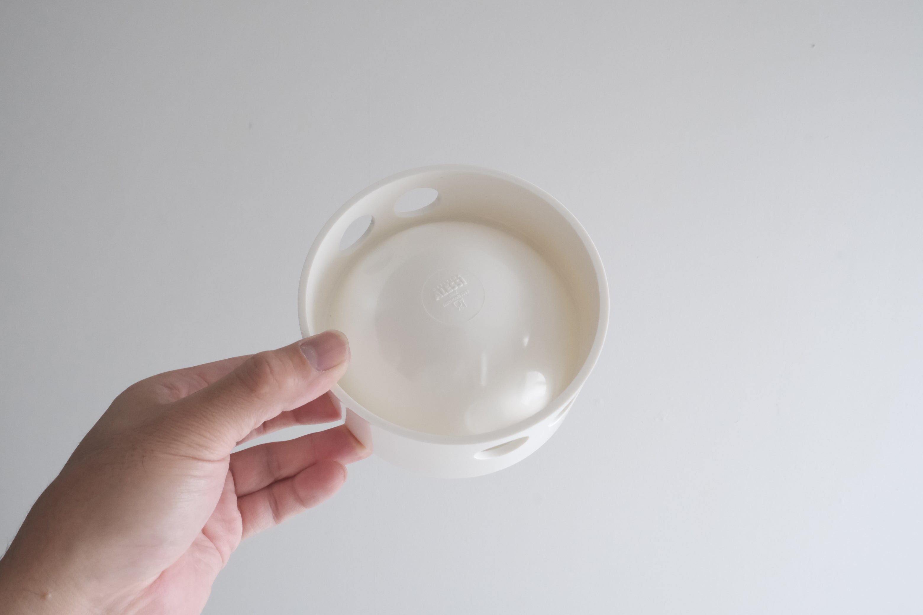 【未使用・箱付】エンツォ・マリ TONGAREVA ホワイト メラミンボウル OFFICINA ALESSI 90058WI