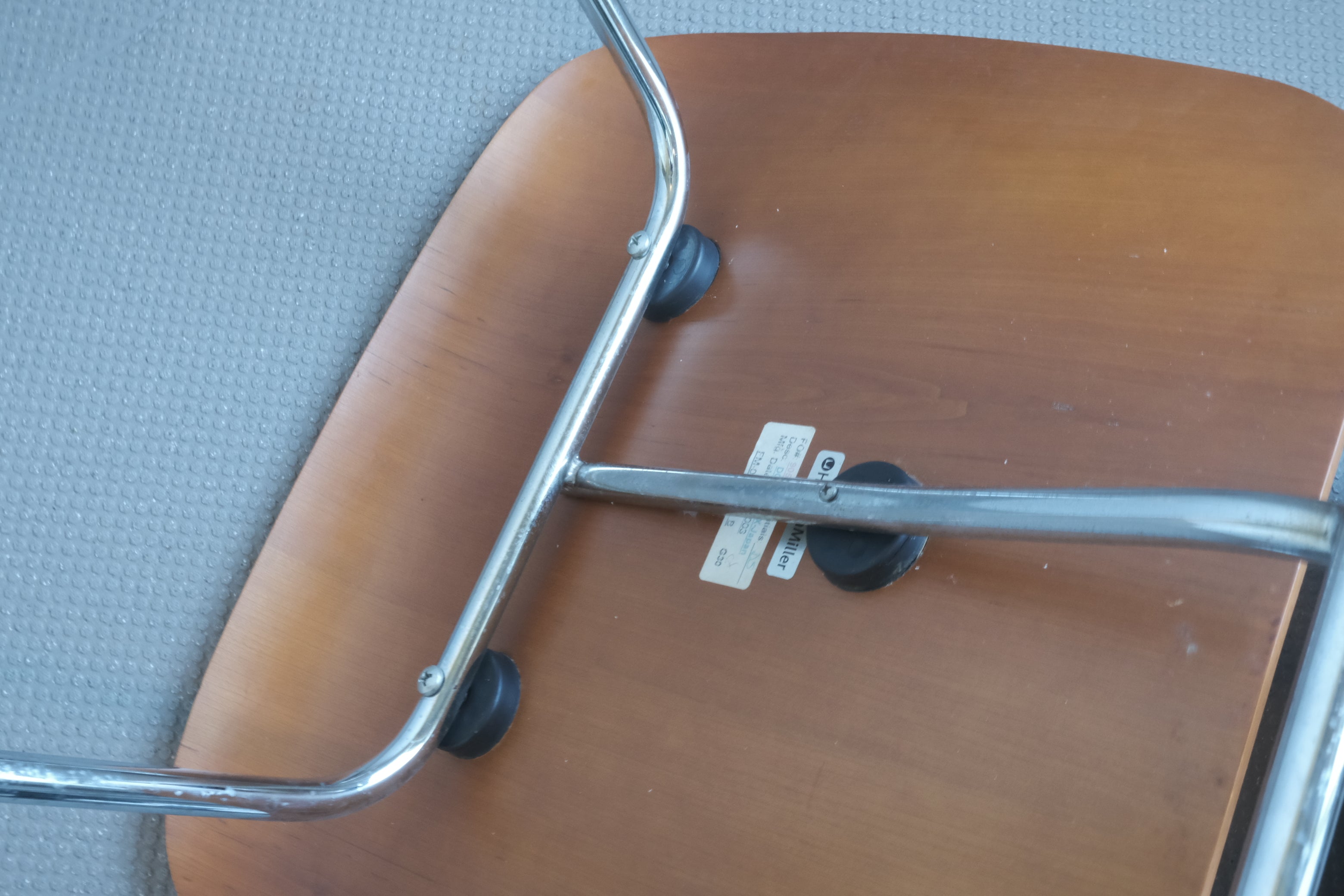 【正規品】Herman Miller イームズ DCM ウォールナット プライウッドダイニングチェア