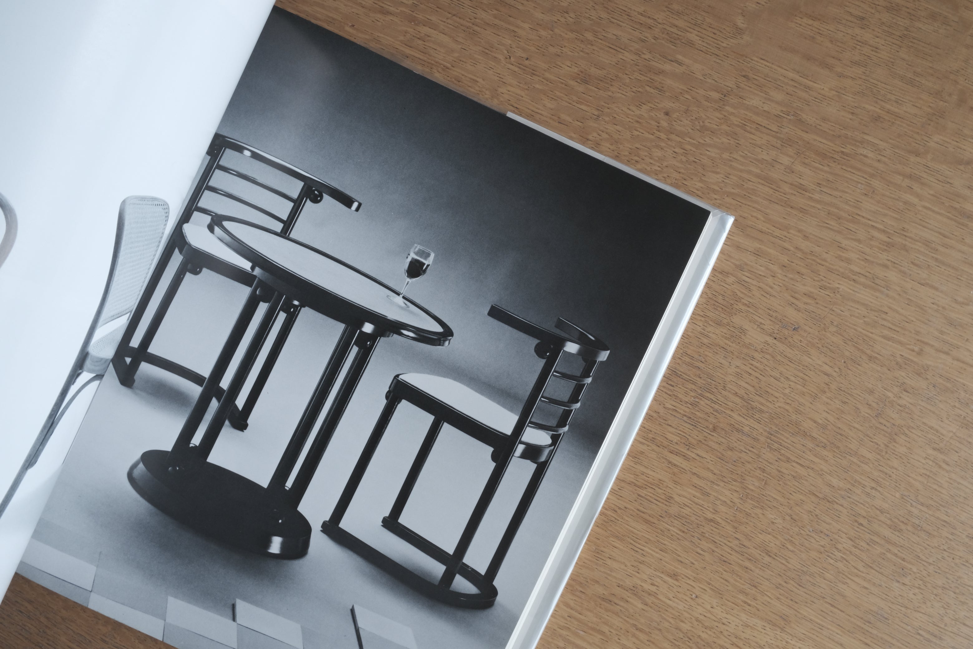 建築家たちの名作家具図鑑|Furniture by Architects(Marc Emery/ハードカバー/1988年)