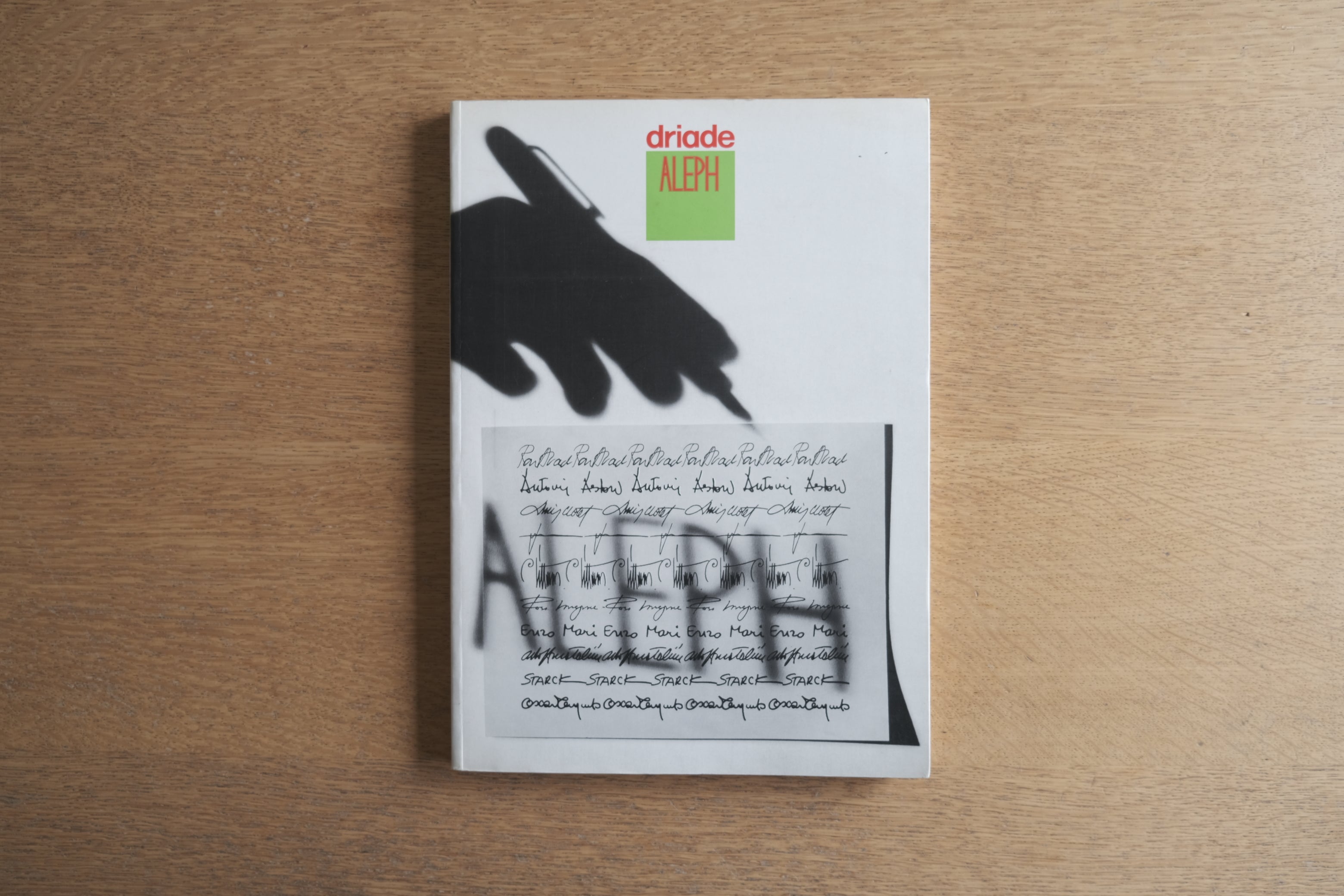 Driade ALEPH 1998|フィリップ・スタルク、エンツォ・マーリ、ロス・ラブグローブらが集うドリアデ公式カタログ