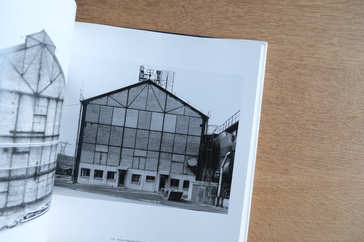 Bernd & Hilla Becher|Industrial Facades|ベルント&ヒラ・ベッヒャー 工業建築写真集 1995年 MIT Press
