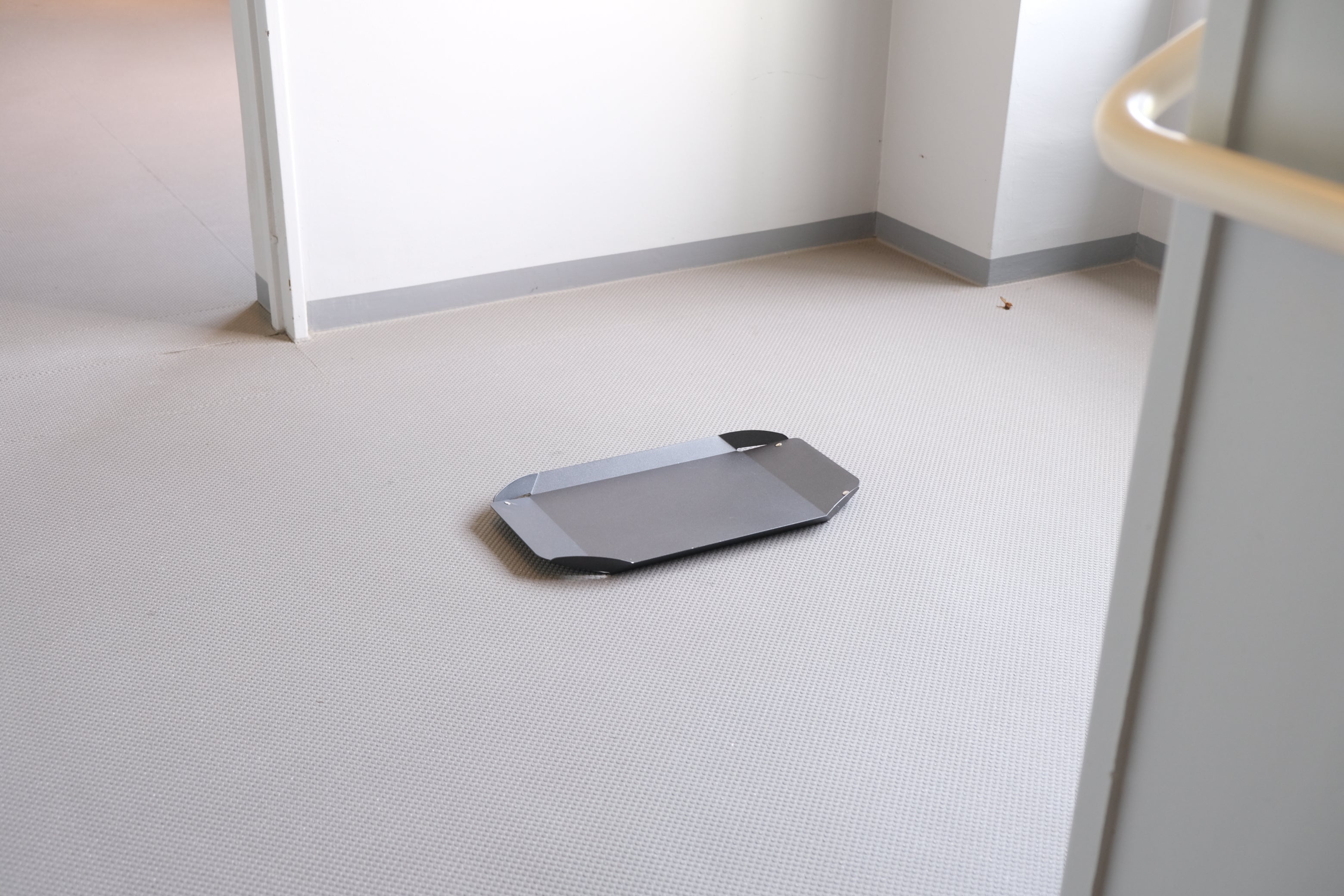 DANESE ダネーゼ エンツォ・マリ「Elisabetta」アルミトレー/チャコールグレー