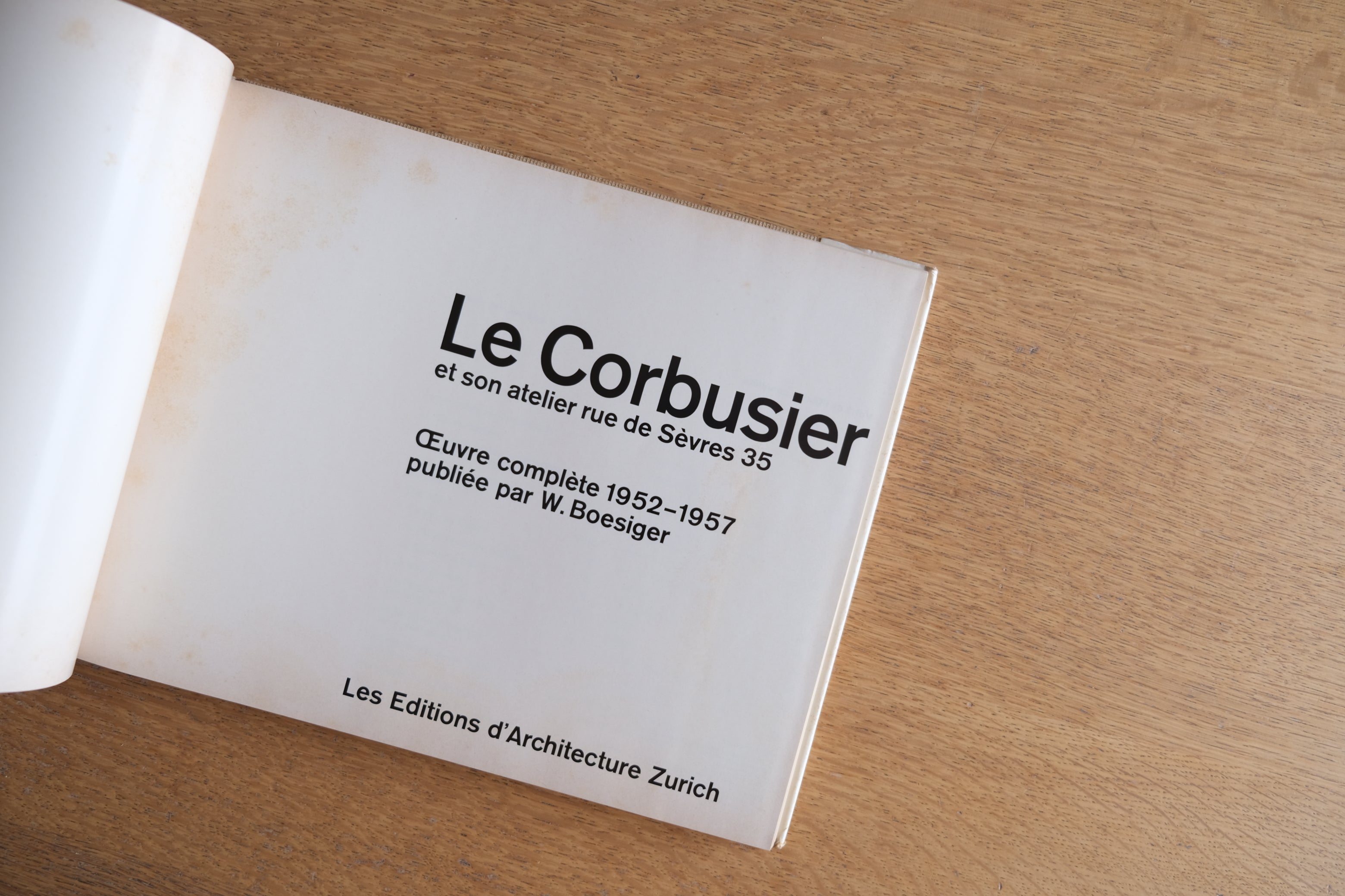【希少・建築書籍】ル・コルビュジエ全作品集(Le Corbusier Œuvre complète)全8巻セット | 近代建築の巨匠による貴重なアーカイブ