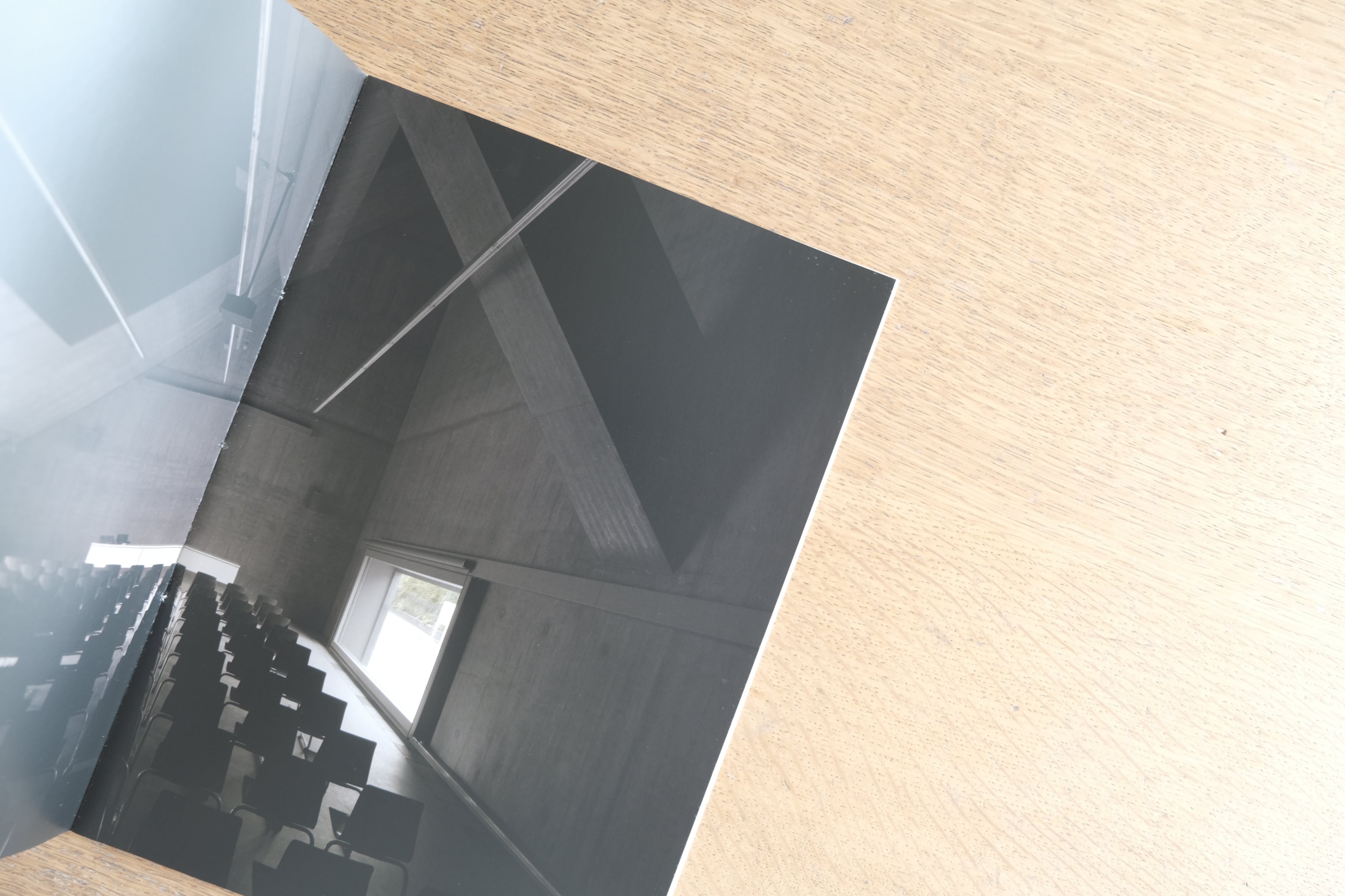 Valerio Olgiati:Parliament Entrance Chur / Auditorium Weber Plantahof Landquart(Collector’s Edition of 50, サイン入り限定函付)