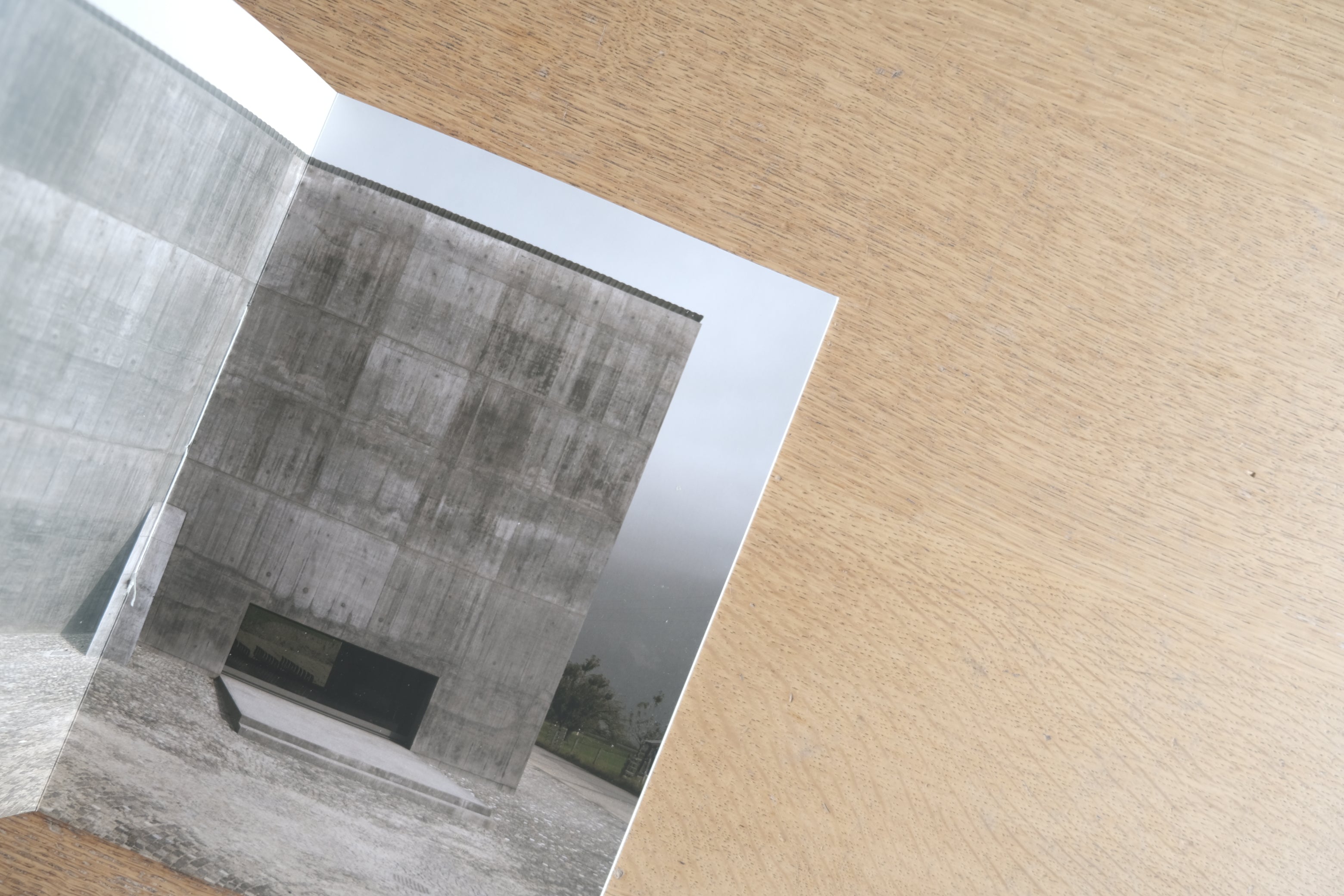 Valerio Olgiati:Parliament Entrance Chur / Auditorium Weber Plantahof Landquart(Collector’s Edition of 50, サイン入り限定函付)