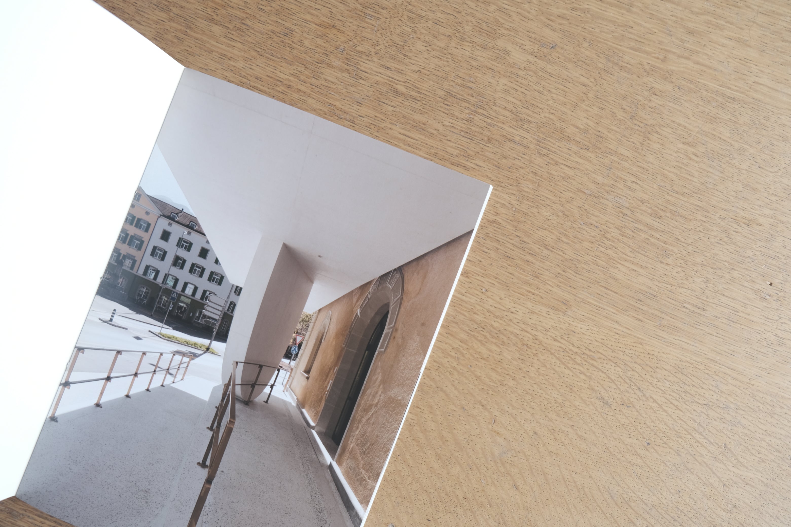 Valerio Olgiati:Parliament Entrance Chur / Auditorium Weber Plantahof Landquart(Collector’s Edition of 50, サイン入り限定函付)