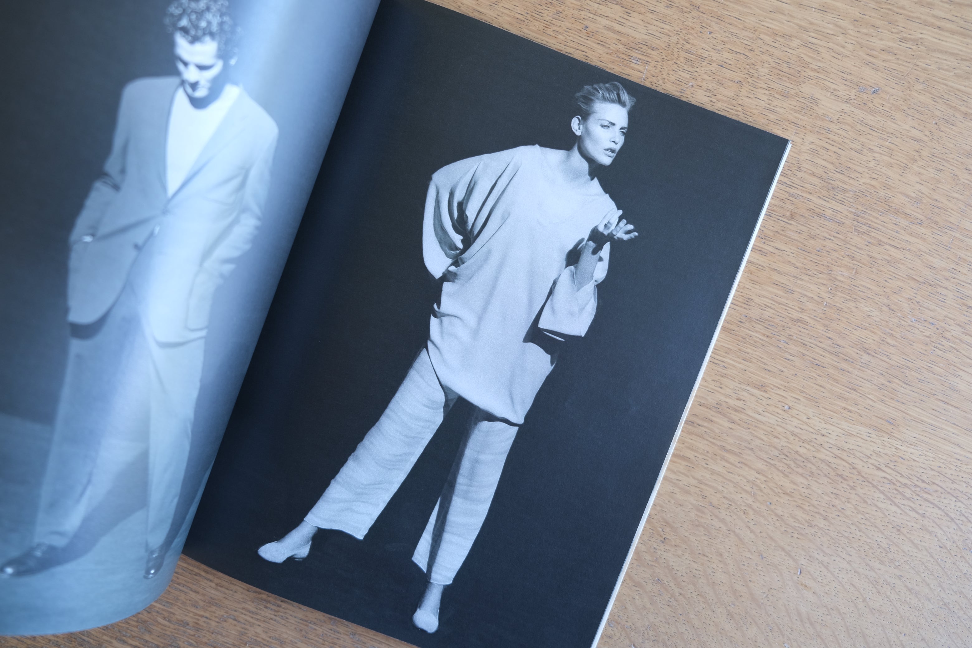 GIORGIO ARMANI 1997年春夏コレクションカタログ|Peter Lindbergh / Paolo Roversi 撮影|ソフトカバー|日英表記