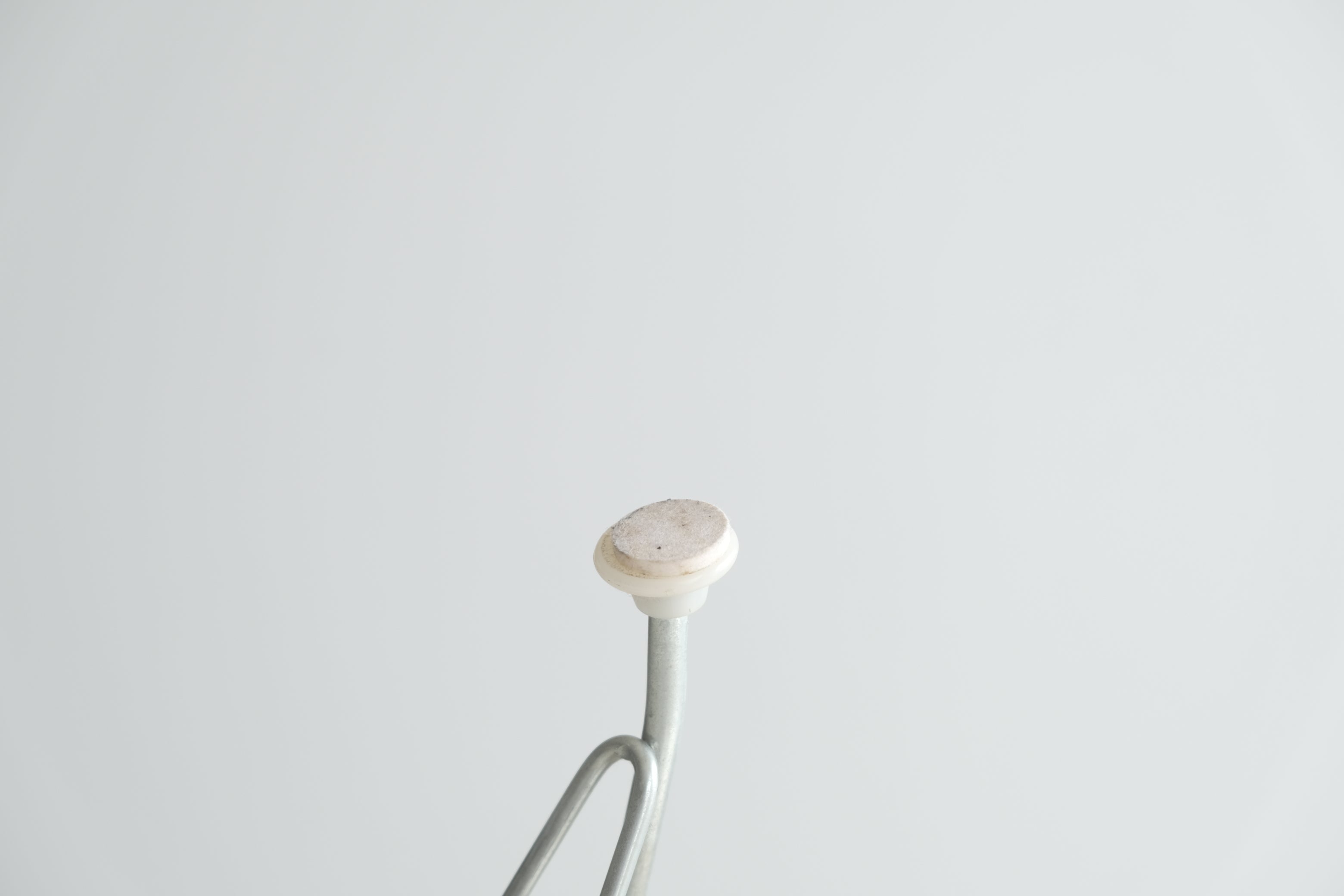 EAMES SIDE SHELL CHAIR(エッフェルベース)|イームズ サイドシェルチェア No.2〈ファイバーグラス〉