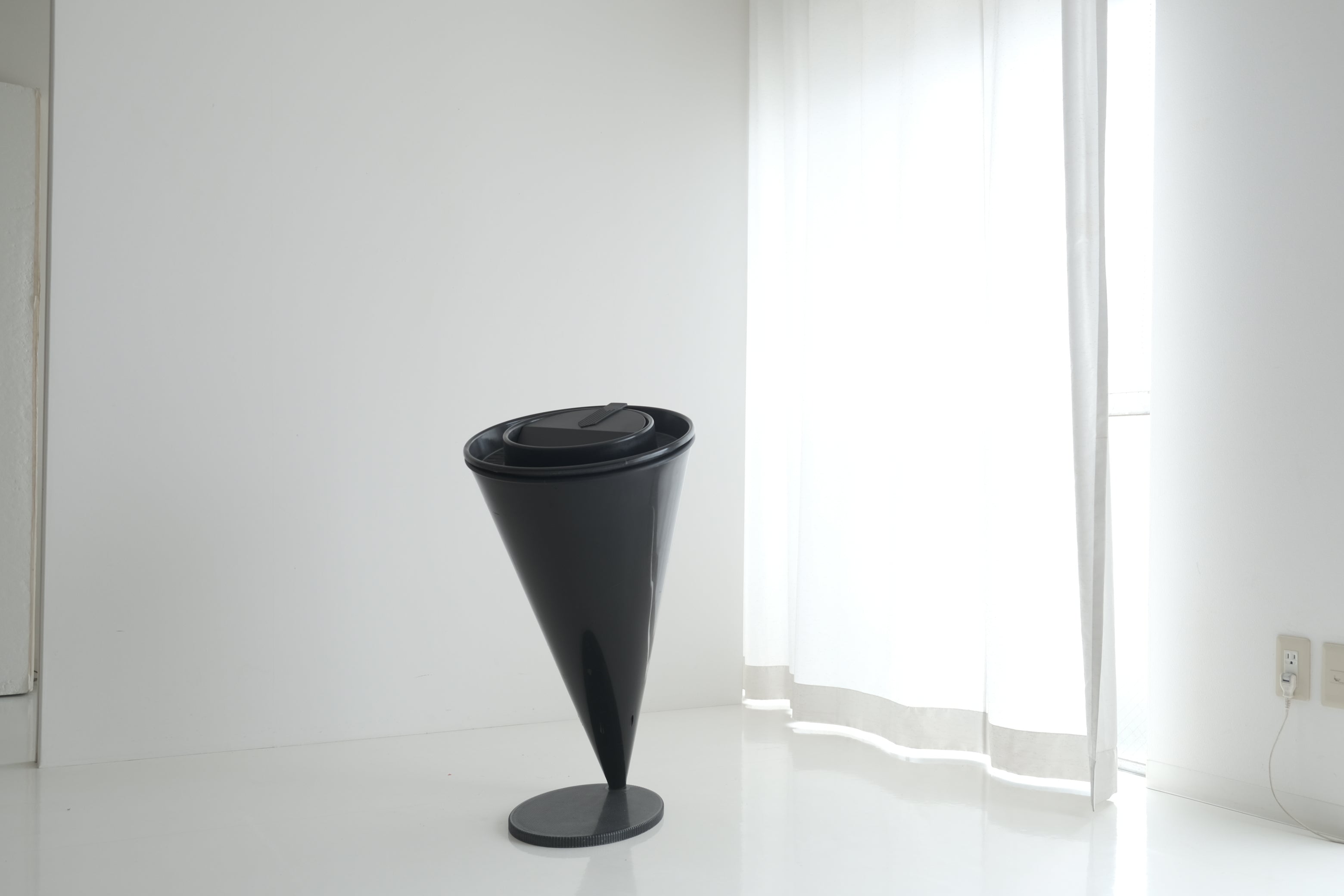 KARTELL Waste Bin “Lot 380”(傘立て兼用・フタ2種セット)|アンジェロ・コルテージ & セルジオ・キアッパカット(1989年頃)