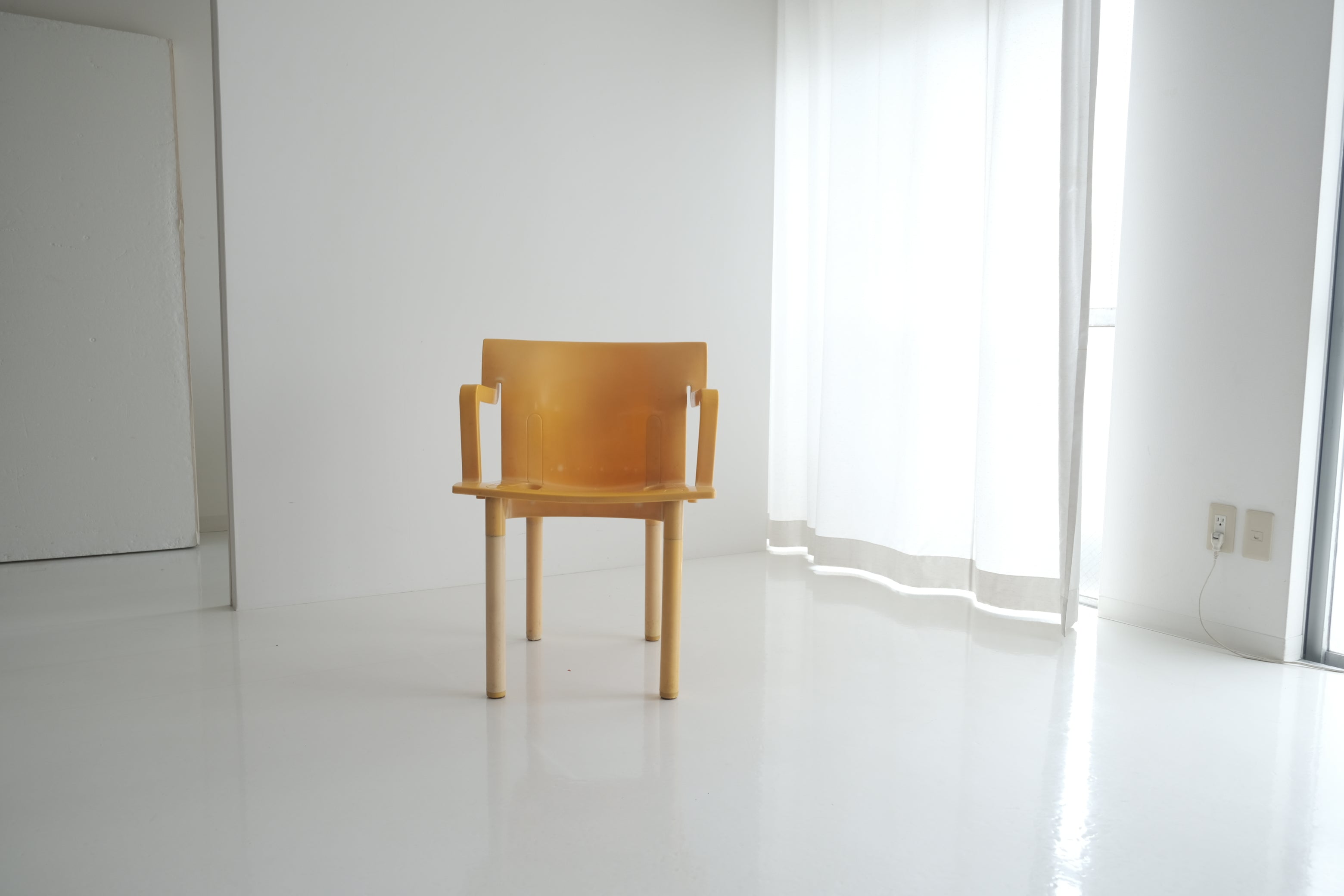 KARTELL 4870 CHAIR WITH ARMRESTS(中古/イエロー)|アンナ・カステッリ・フェリエーリ