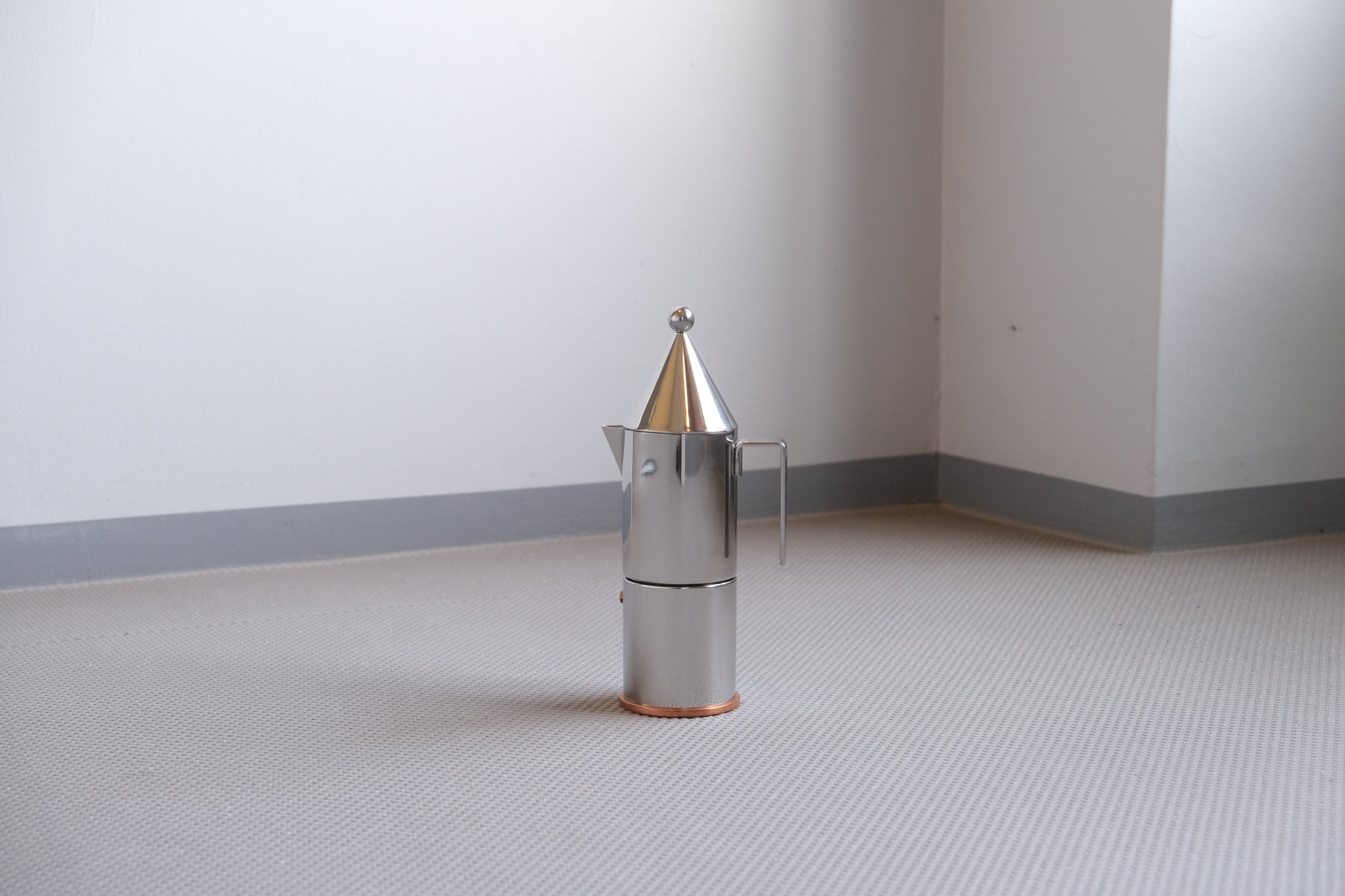 【箱無し・未使用品】Alessi アレッシィ Aldo Rossi アルド・ロッシ La Conica ラ・コニカ コーヒーメーカー 6カップ用 90002/6