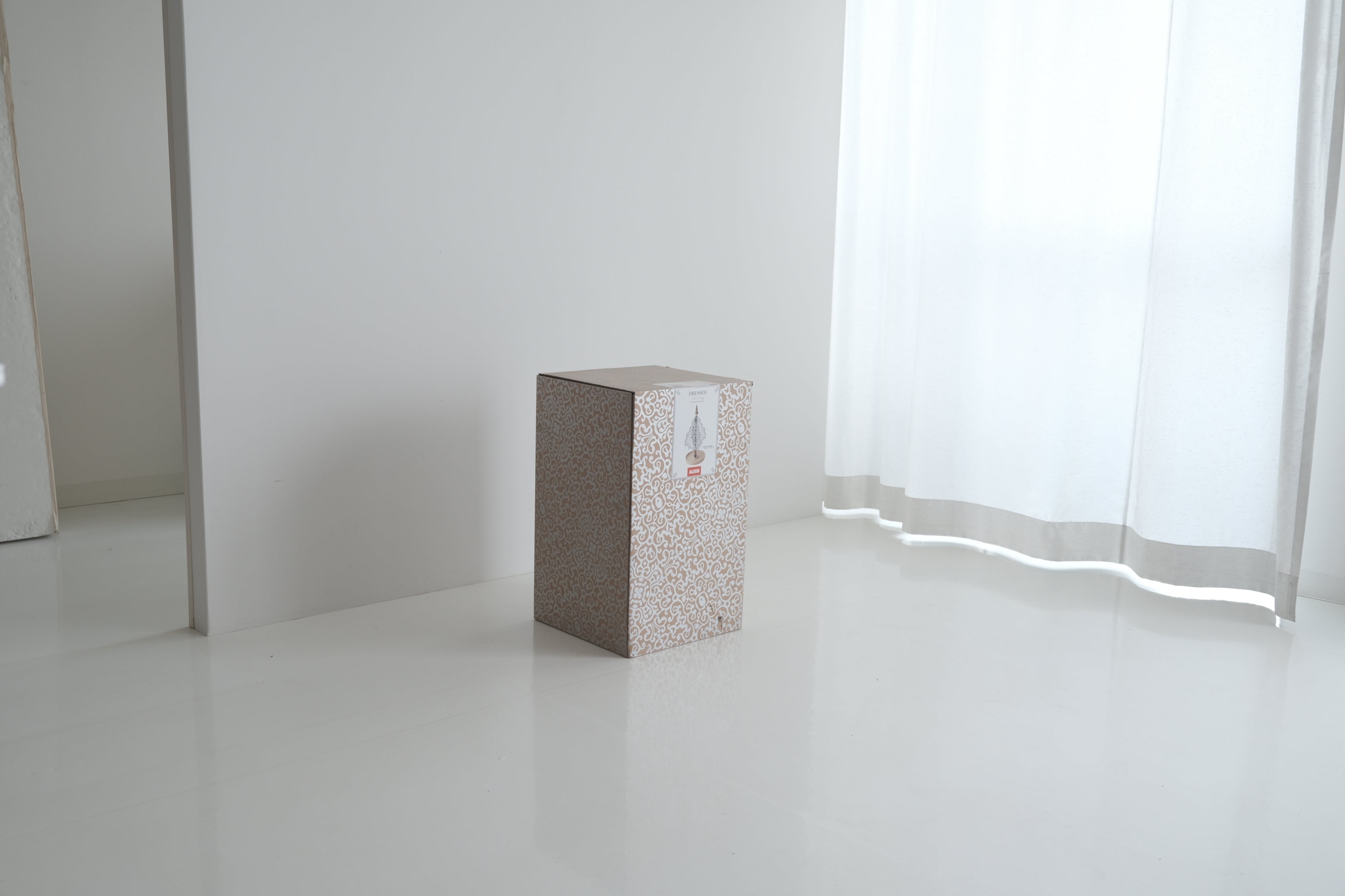 ALESSI “Dressed” Centerpiece|アレッシィ ドレスト センターピース(カットワーク)