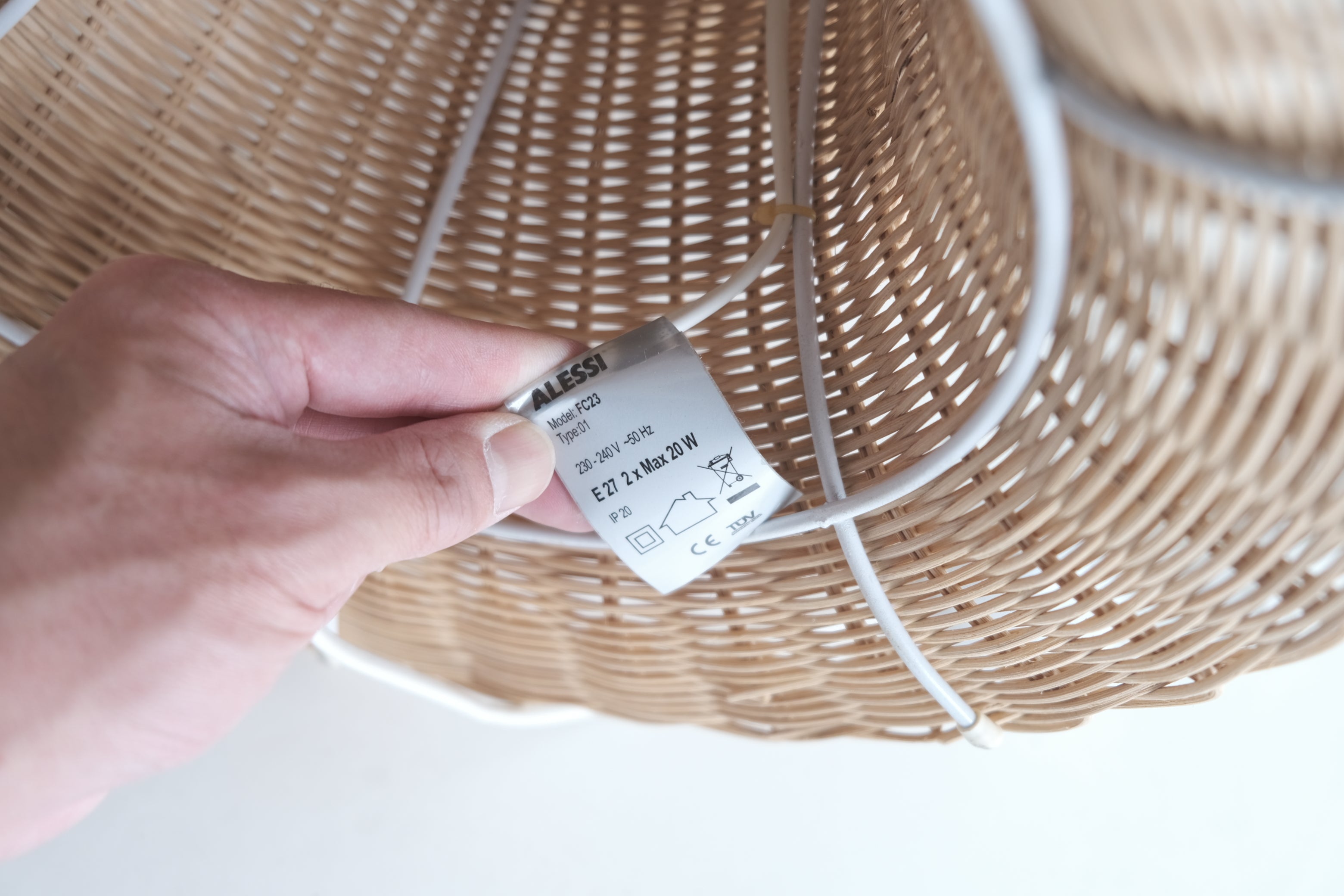 Amanita FC23 ラタンフロアランプ|カンパーナ兄弟 × Alessi