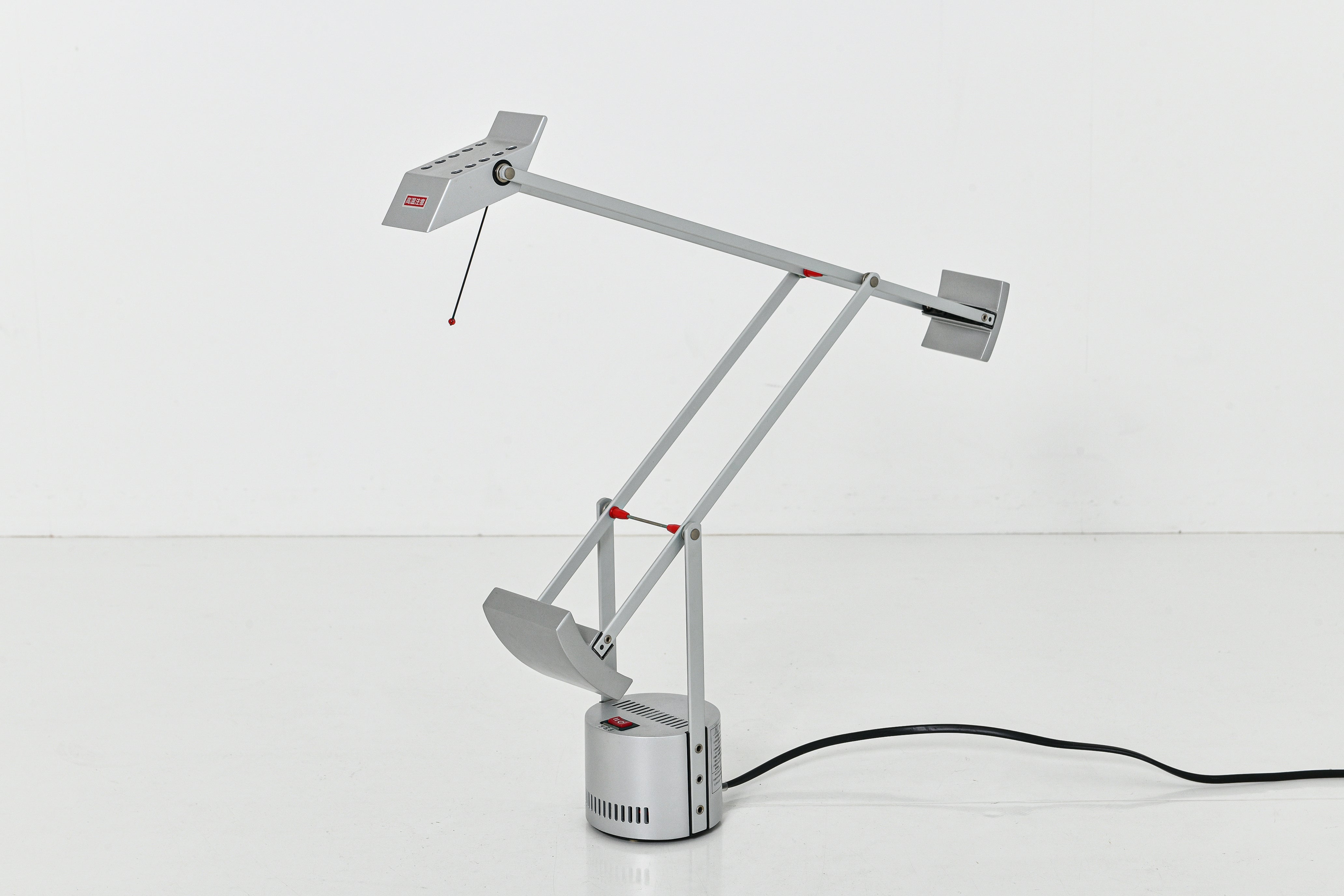 TIZIO / ティチオ – 2011年記念モデル|Richard Sapper × Artemide