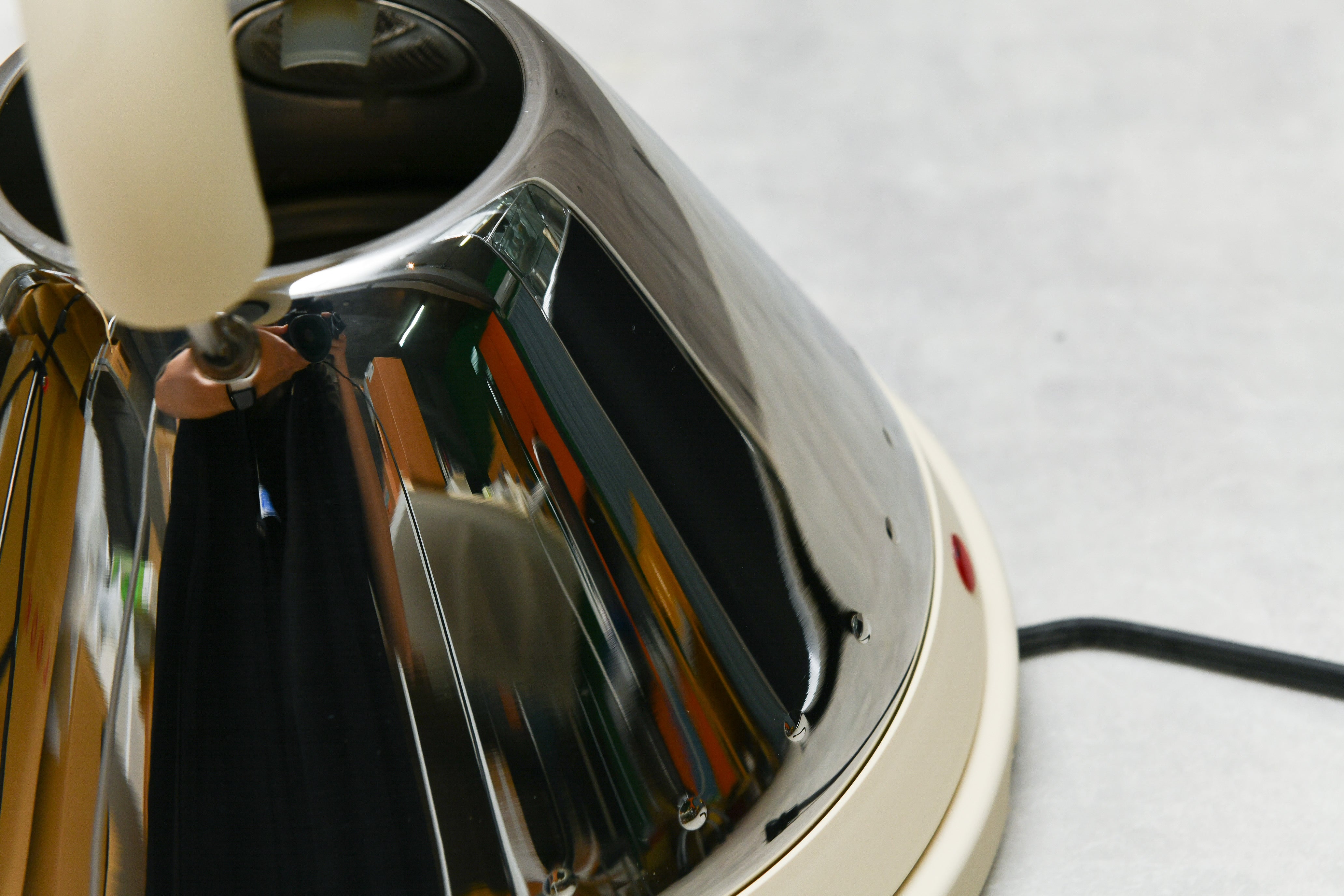 【未使用・デッドストック】ALESSI バードケトル MG32 WI/J|Michael Graves デザイン 電気ケトル ホワイトアイボリー 箱付き