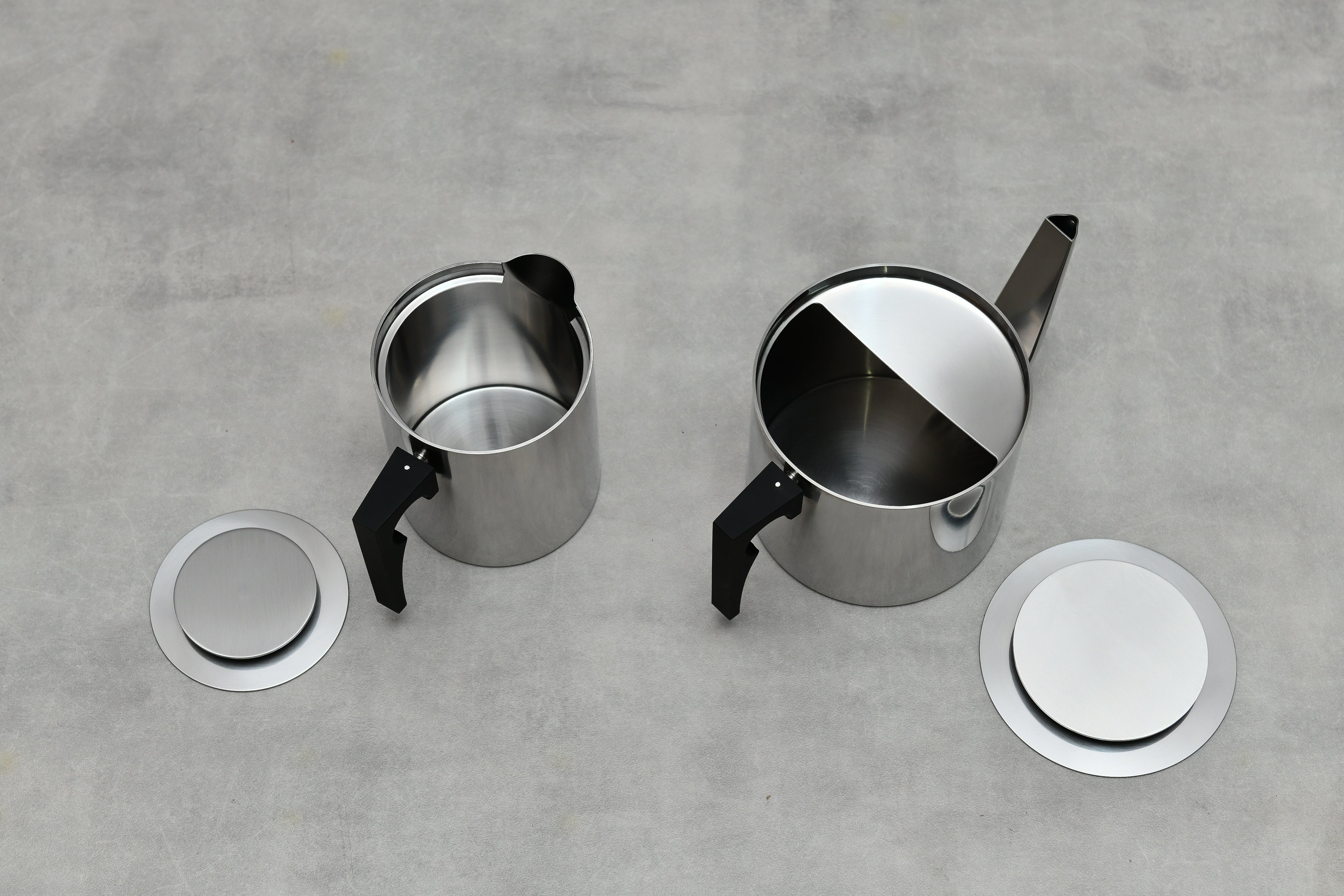 【未使用・箱付き】ARNE JACOBSEN 100周年記念|STELTON シリンダライン 限定デザインセット【国内限定100セット】