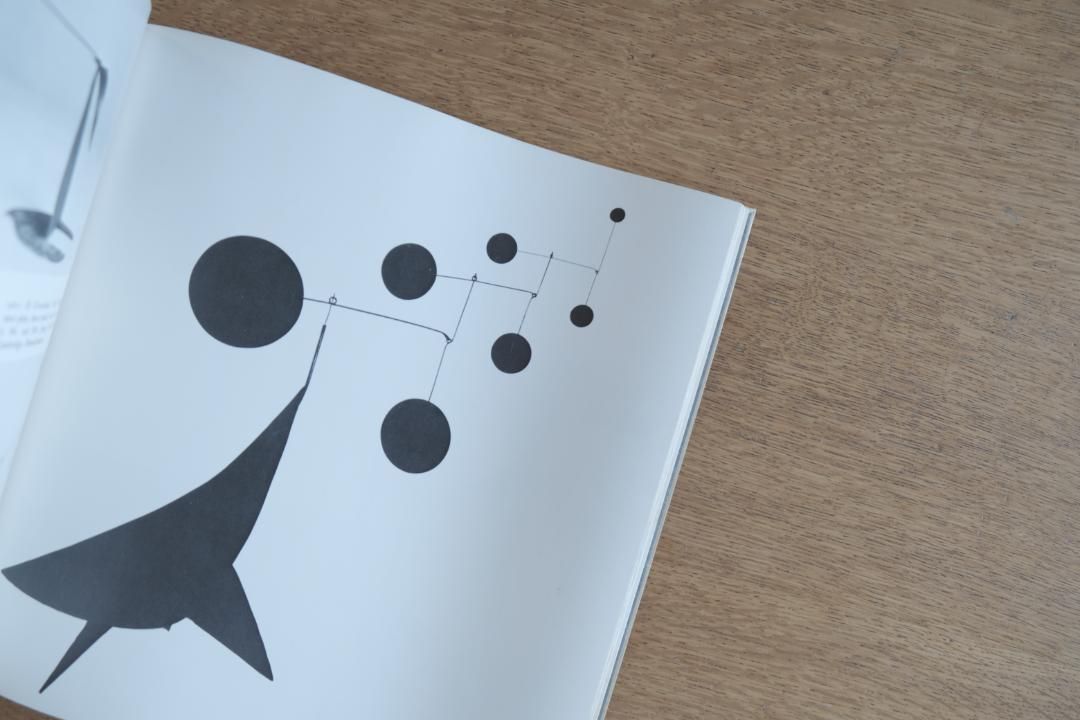 Alexander Calder『CALDER’S UNIVERSE』|アレクサンダー・カルダー 作品集(1989 / 洋書 / 図版457点)